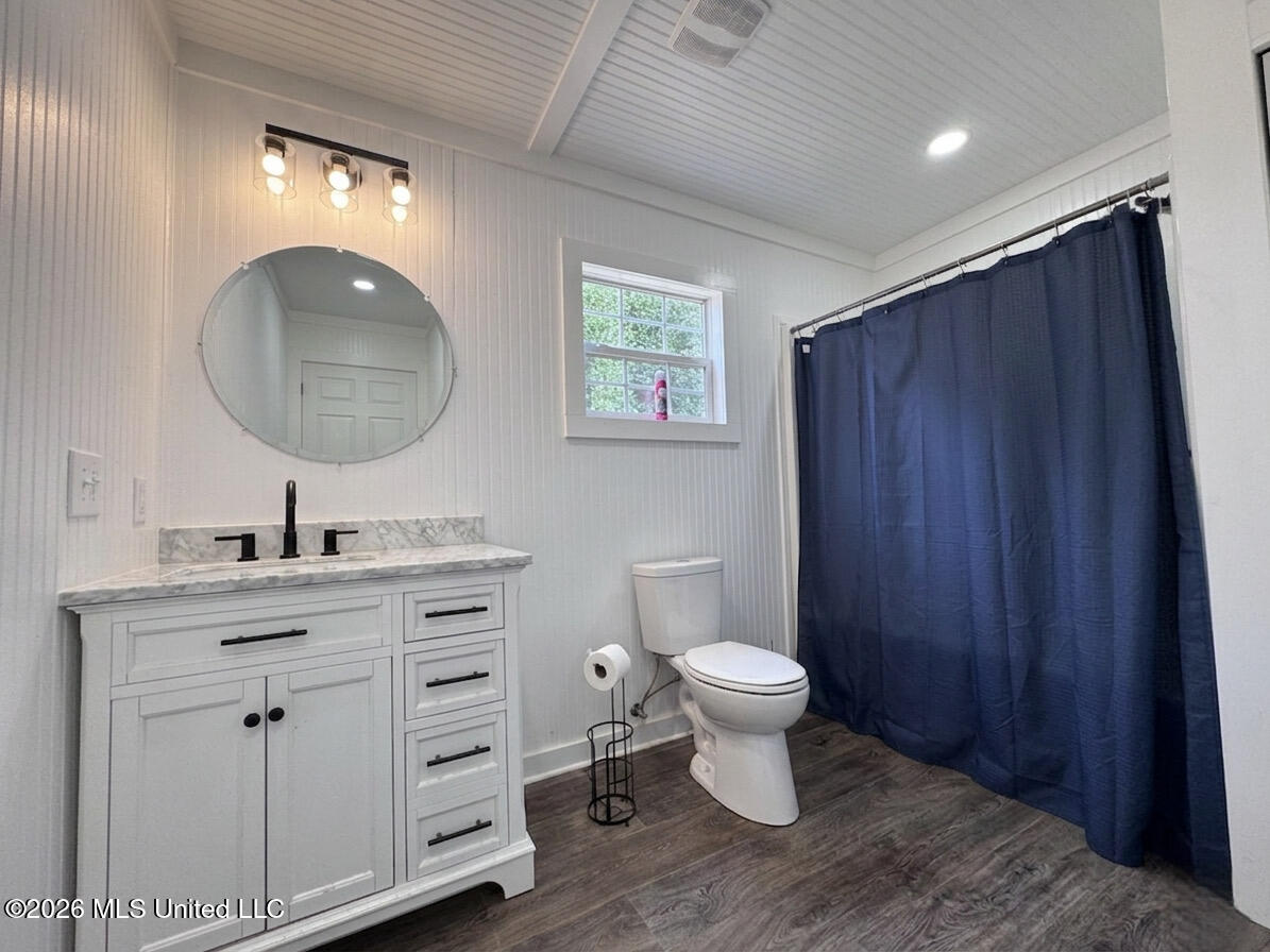 2370 Cr-719 Property Photo 5