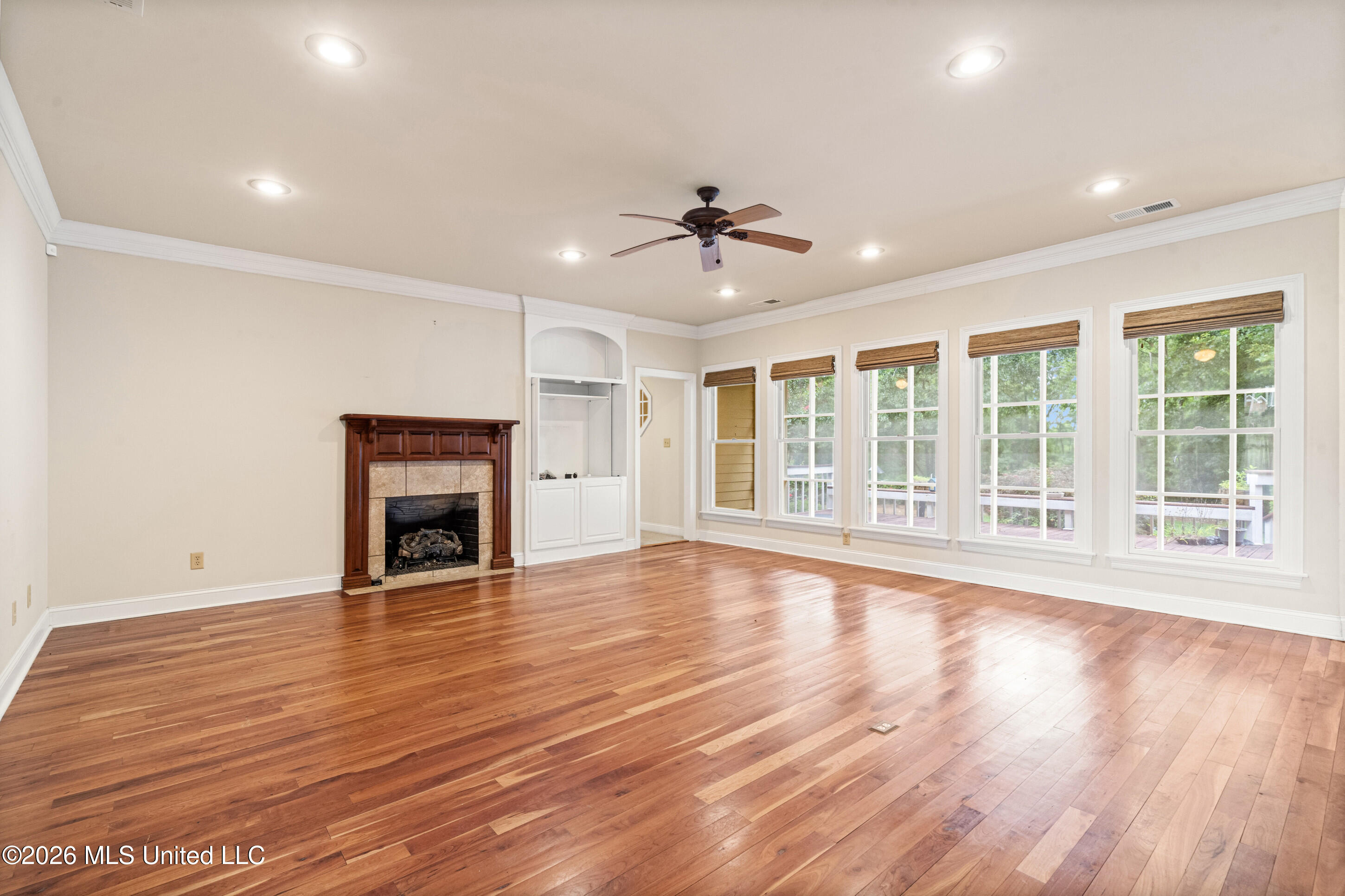 370 Deer Run Property Photo 11