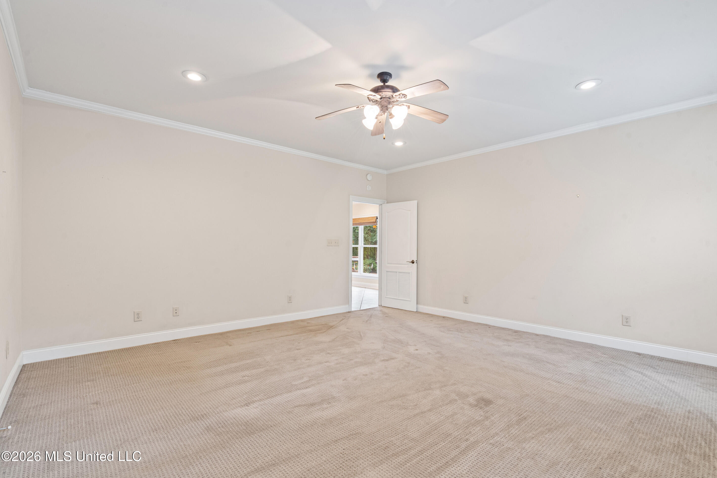 370 Deer Run Property Photo 25