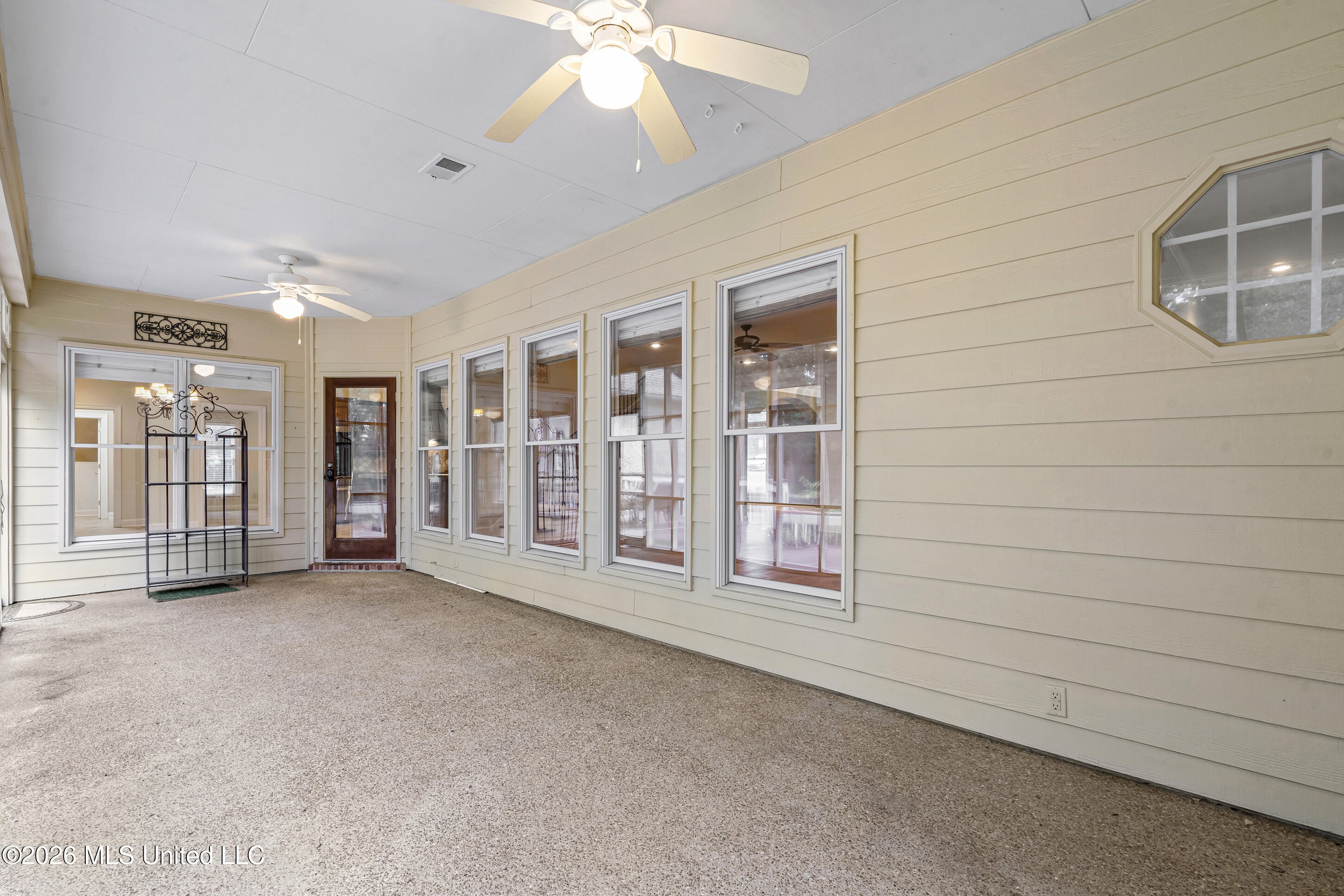 370 Deer Run Property Photo 41