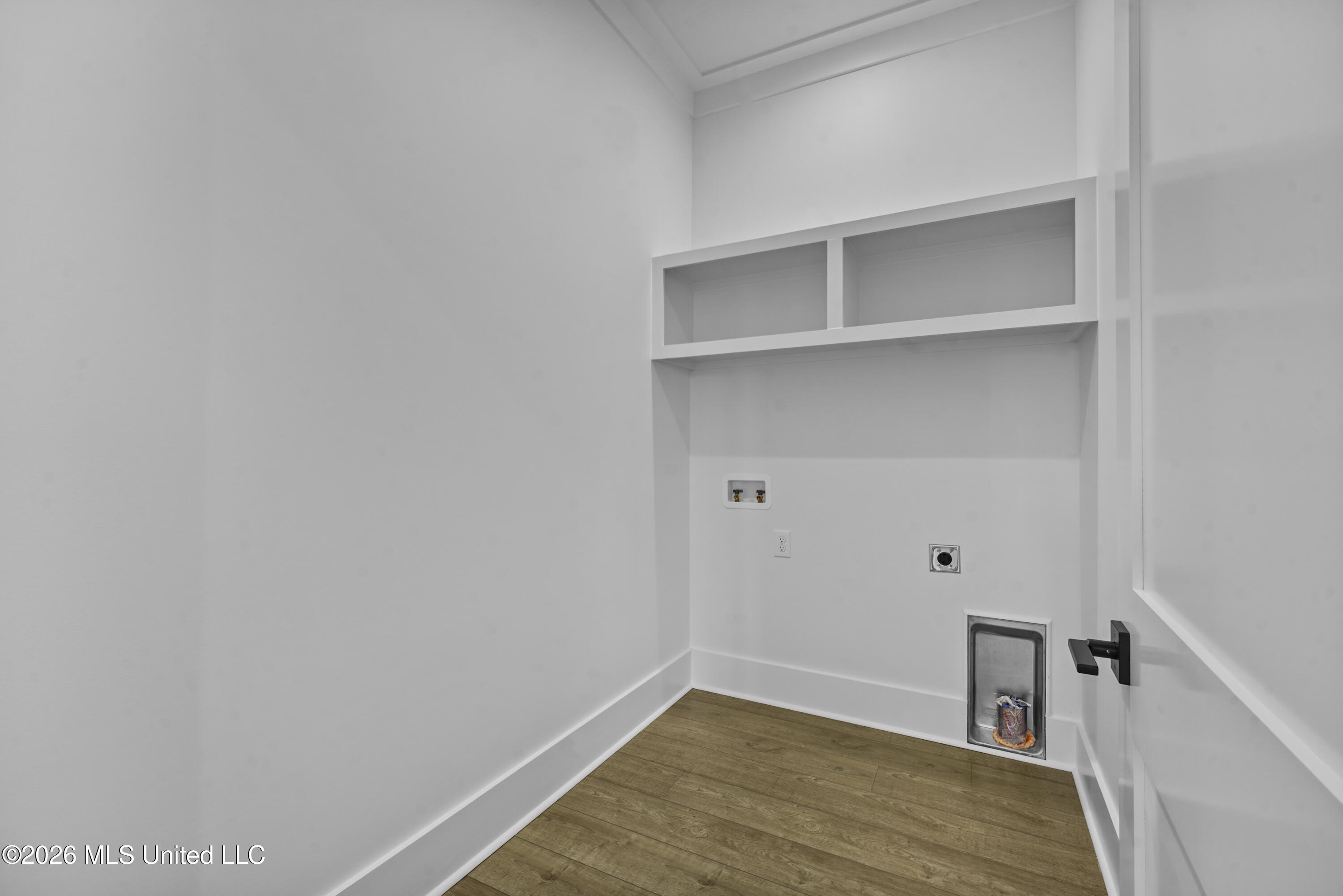 258 Clark Avenue Property Photo 14