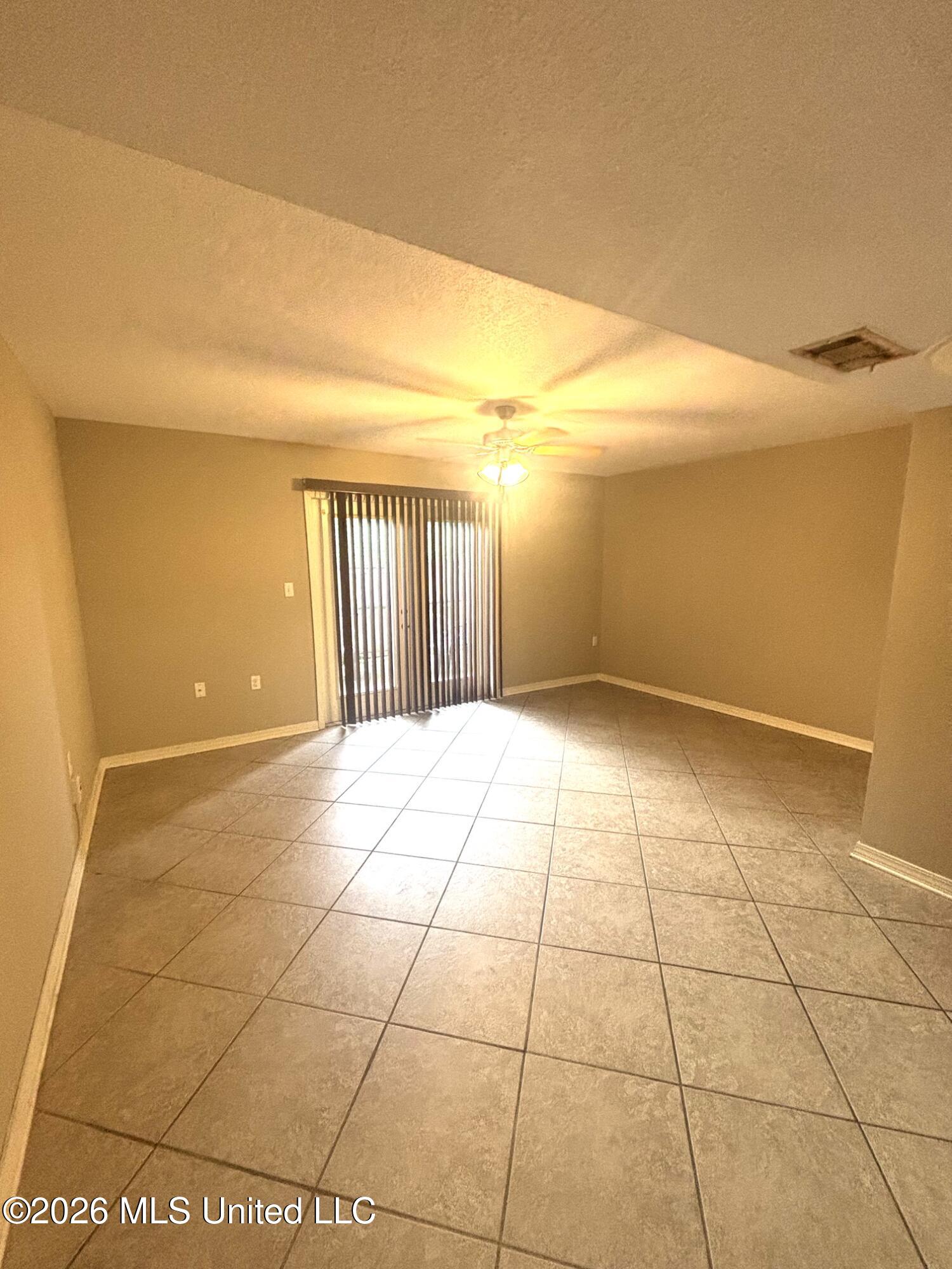 1625 Martin Bluff Road Property Photo 5