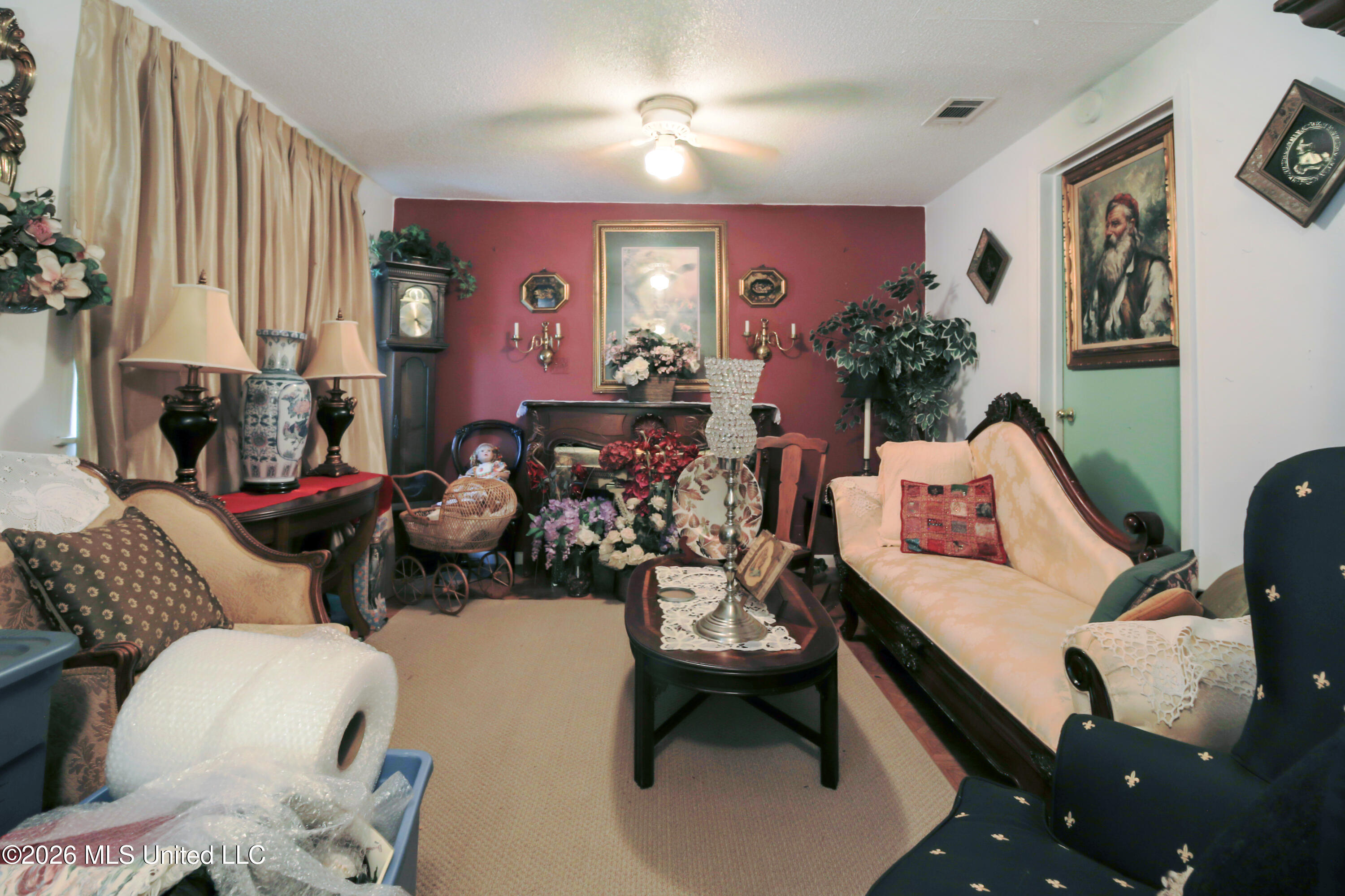 1817 19th Avenue Property Photo 5