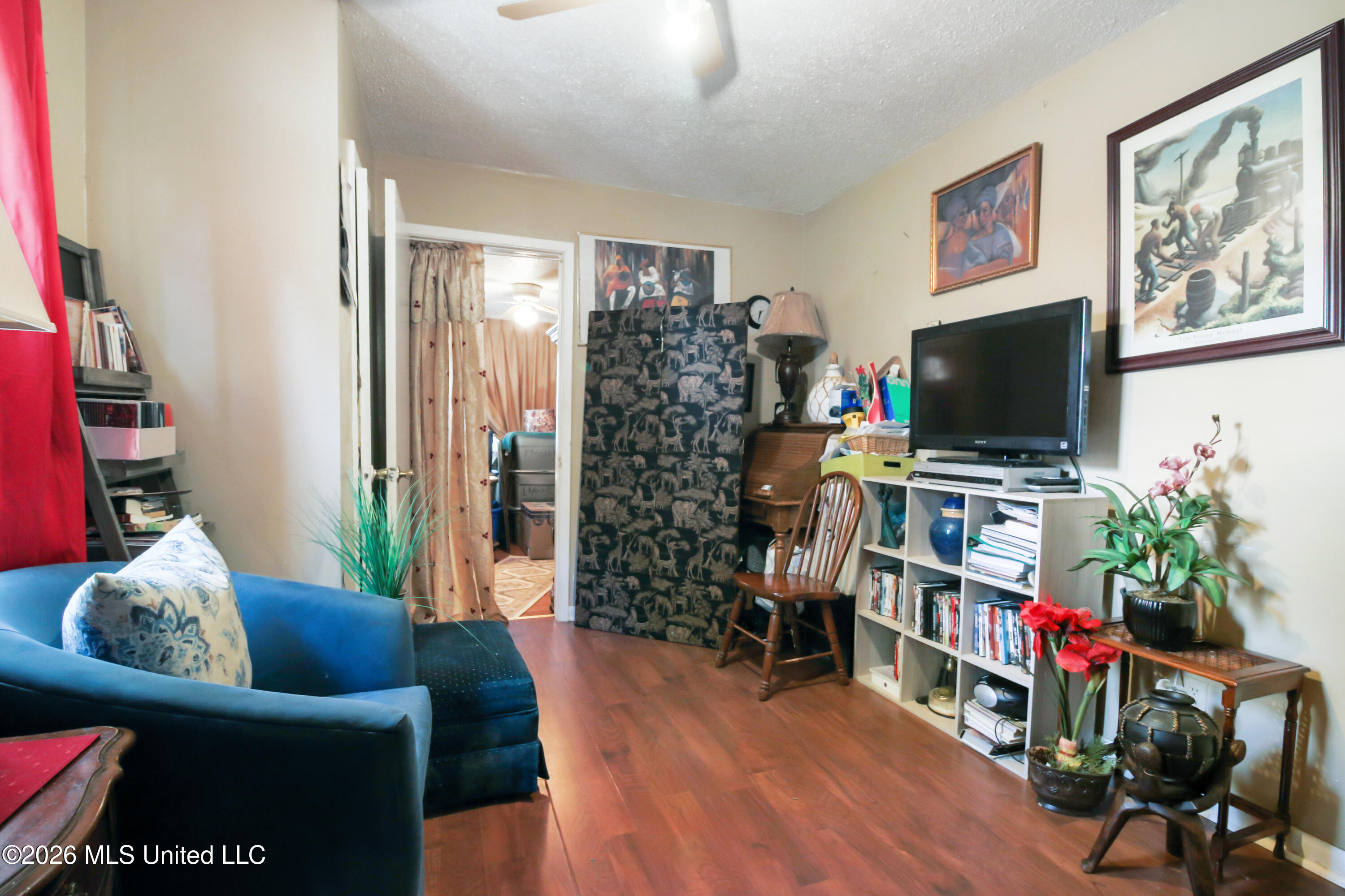 1817 19th Avenue Property Photo 9