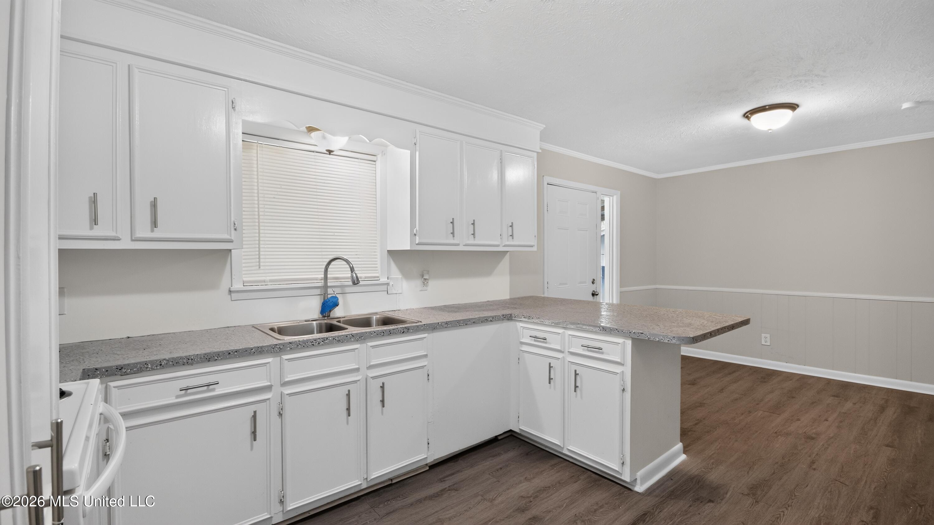 236 S Canton Club Circle Property Photo 11
