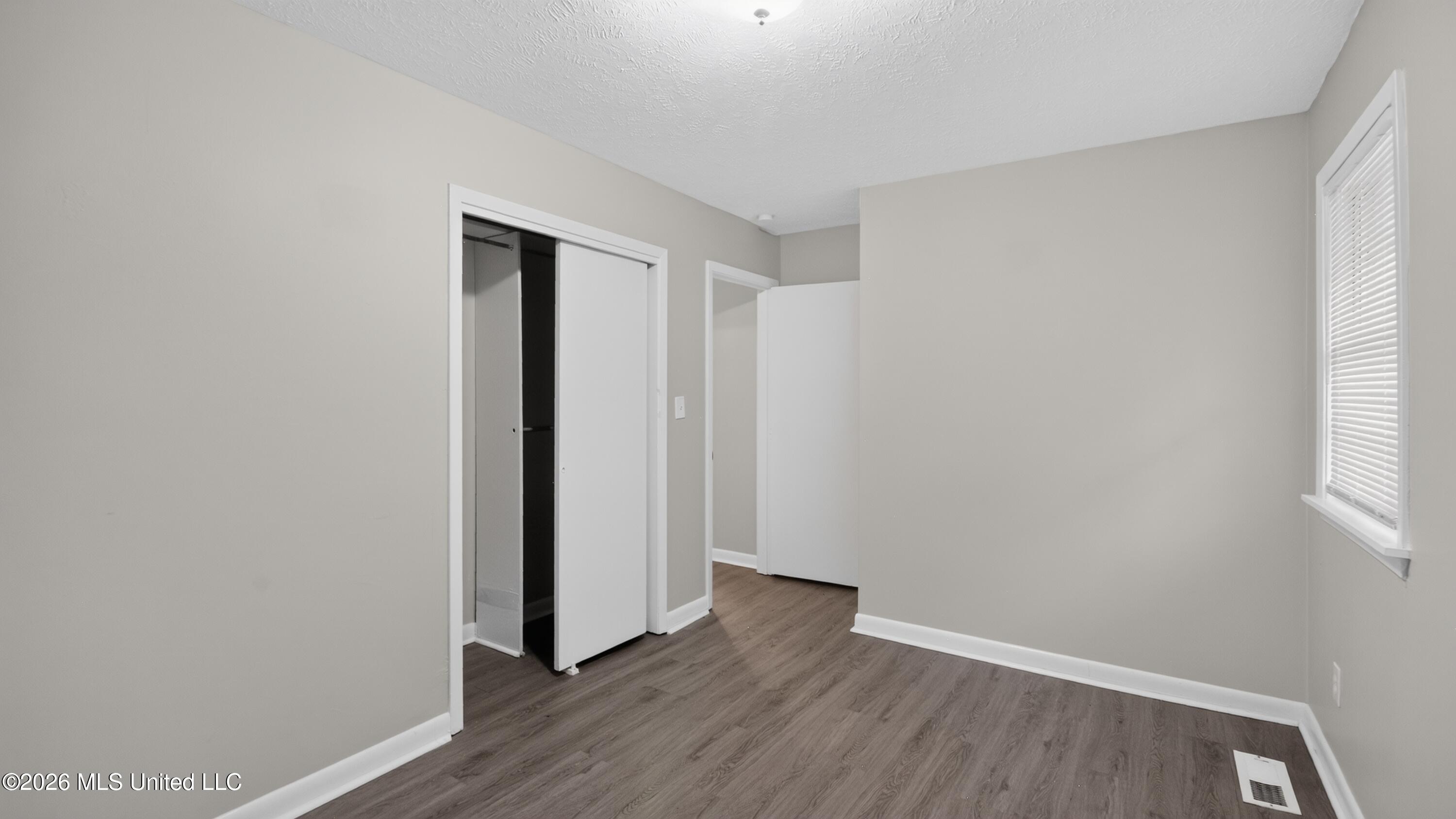 236 S Canton Club Circle Property Photo 14