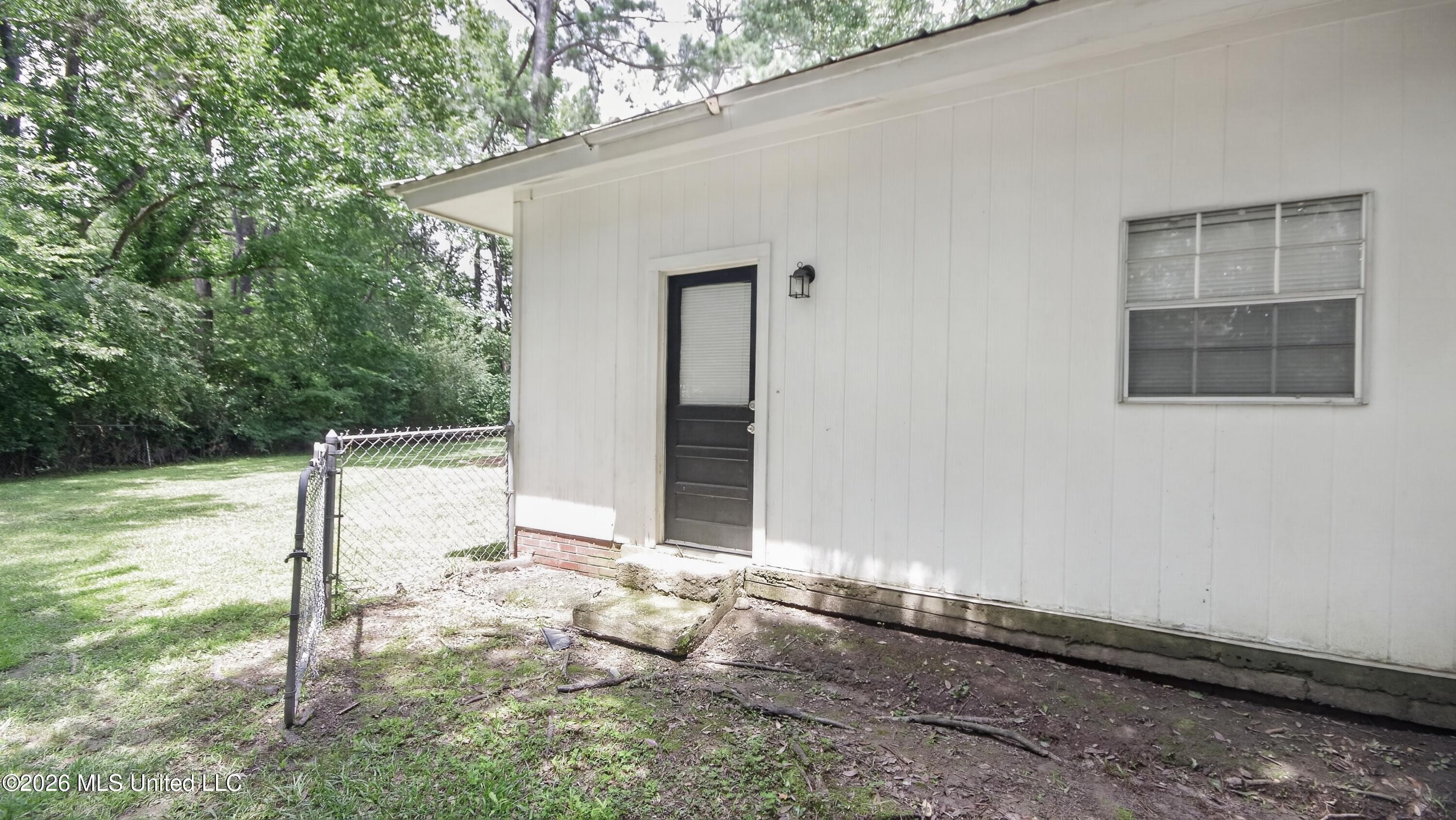 236 S Canton Club Circle Property Photo 27
