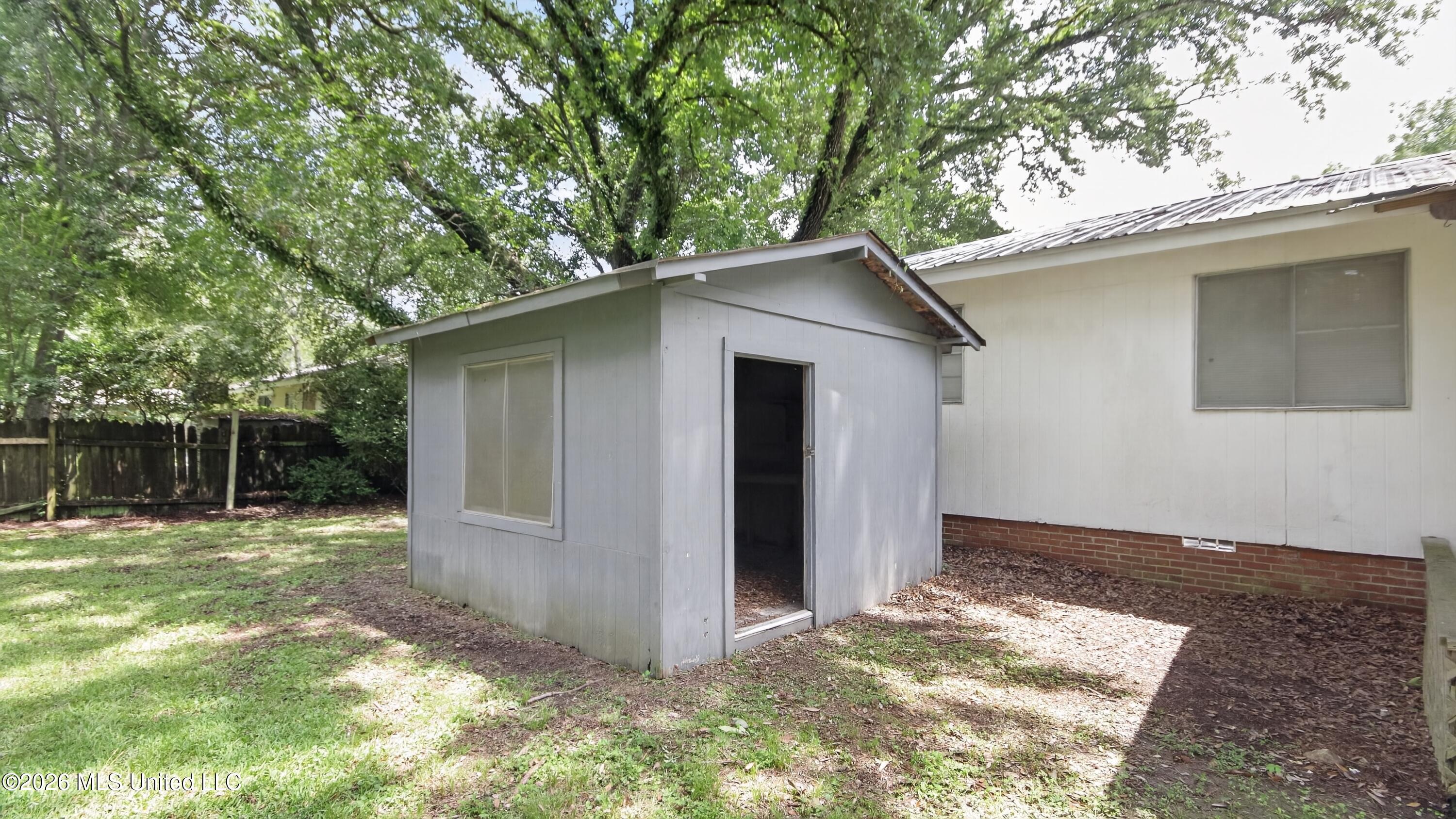 236 S Canton Club Circle Property Photo 28