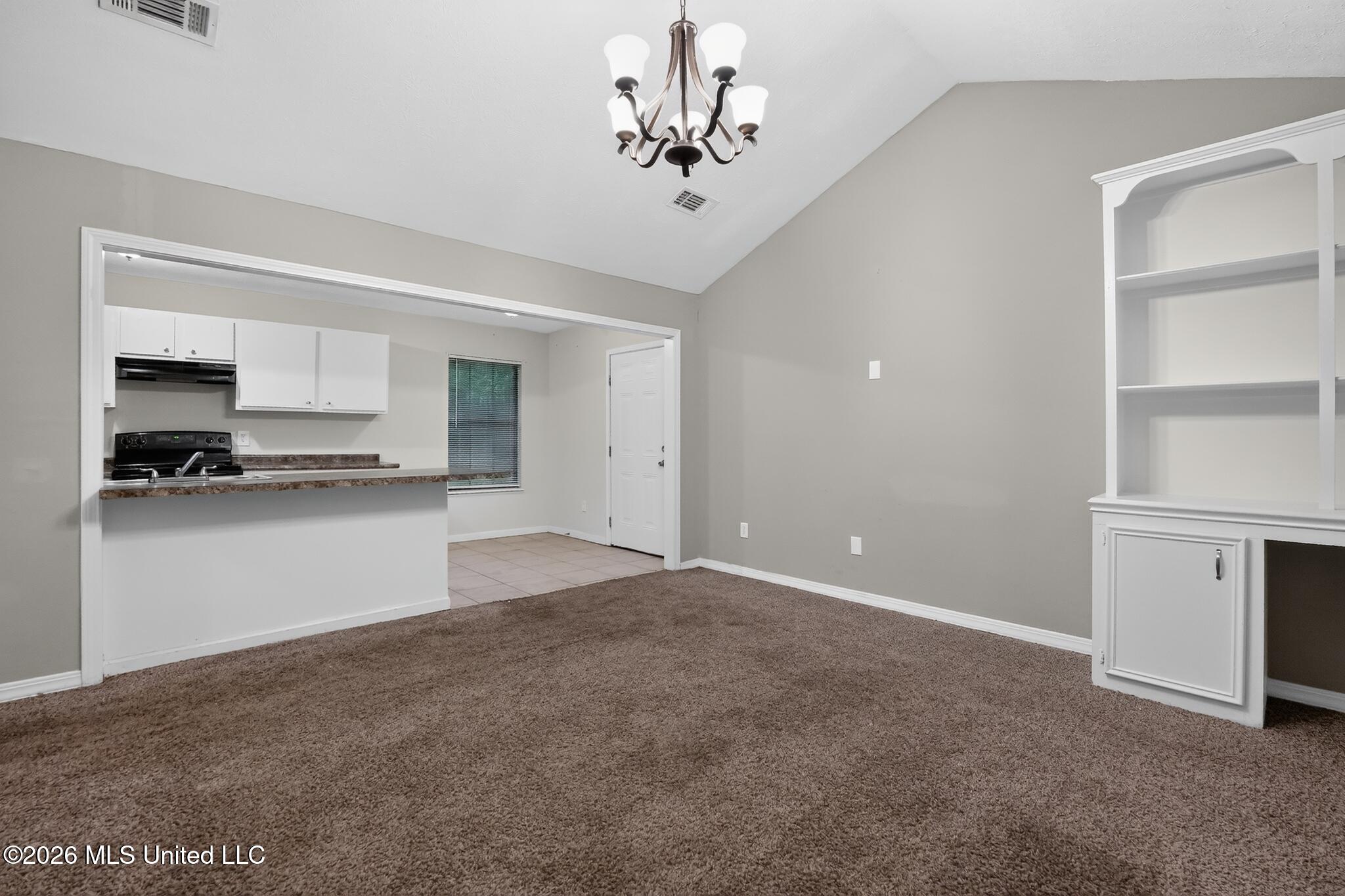 1407 Summit Avenue Property Photo 5