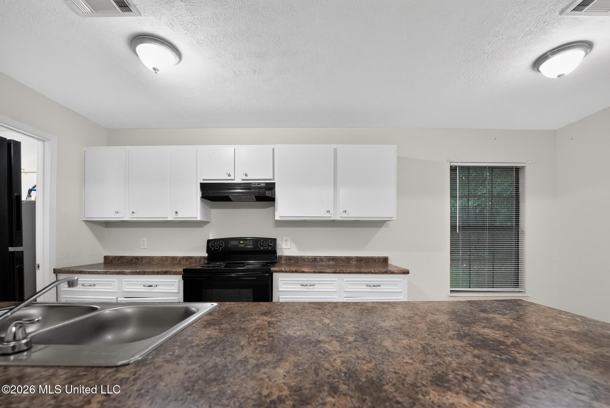 1407 Summit Avenue Property Photo 9