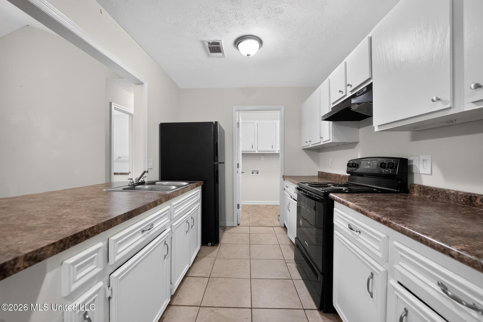 1407 Summit Avenue Property Photo 10
