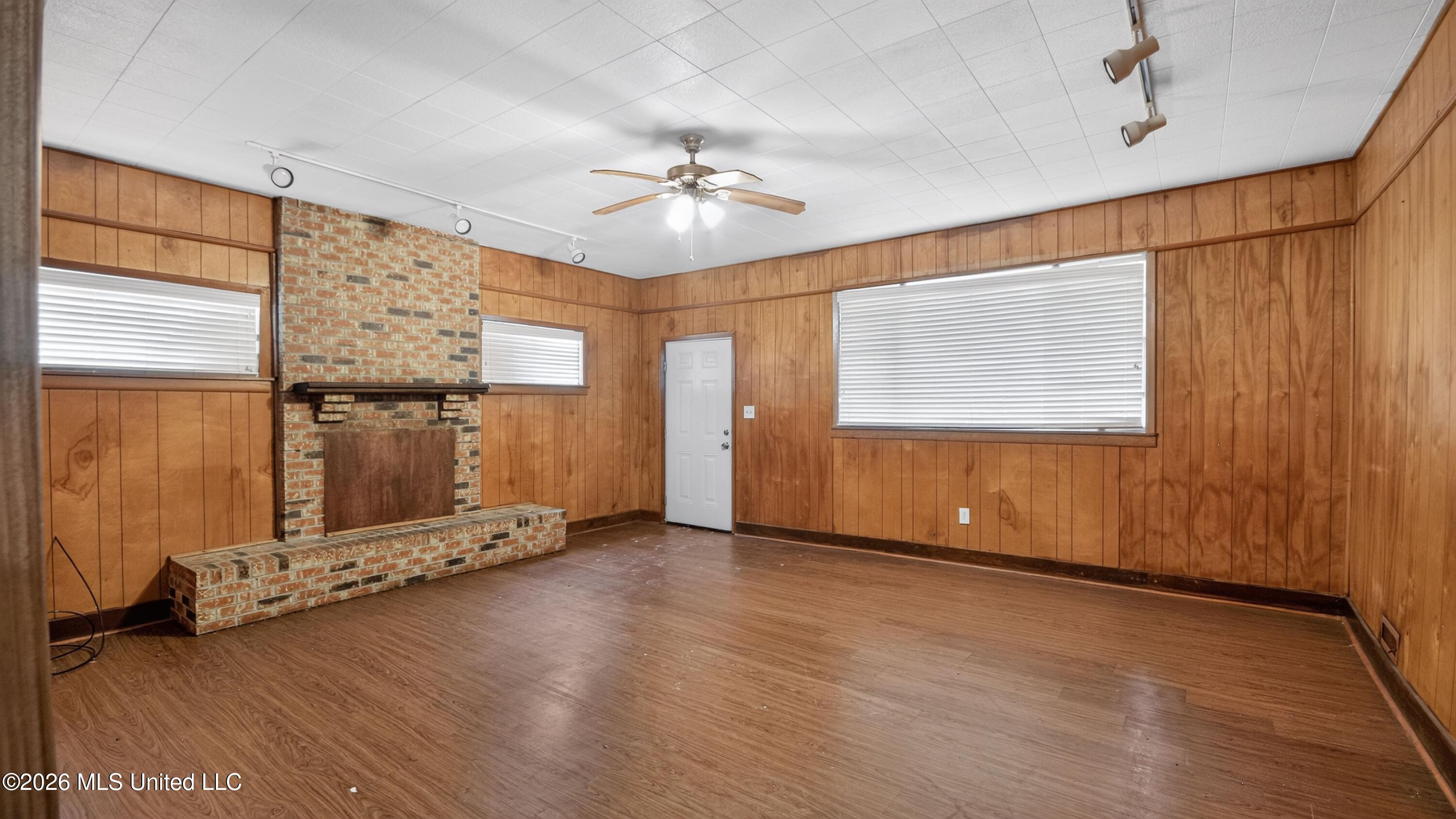 1348 Marydale Drive Property Photo 27