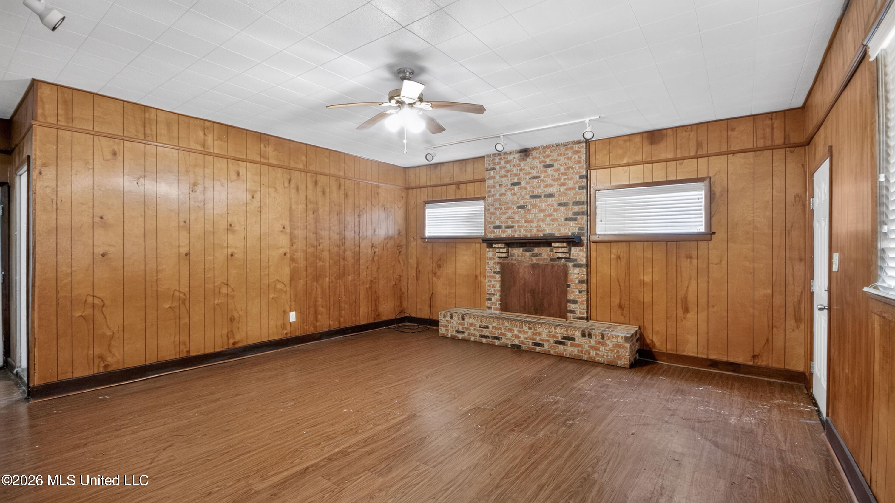 1348 Marydale Drive Property Photo 29