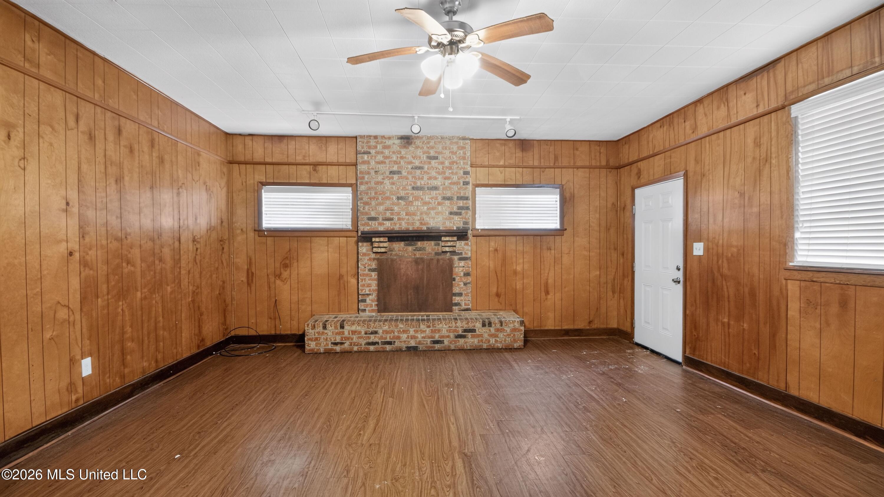 1348 Marydale Drive Property Photo 30