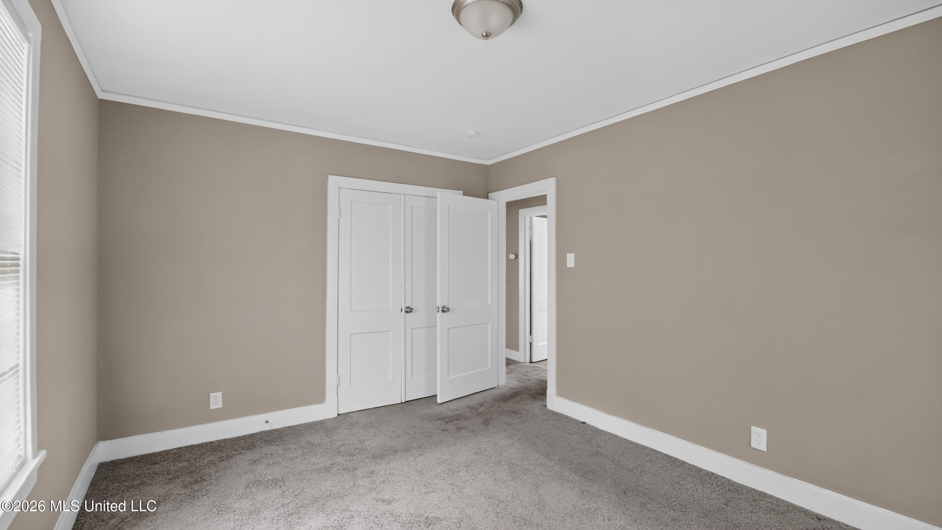 4894 Sheridan Drive Property Photo 21