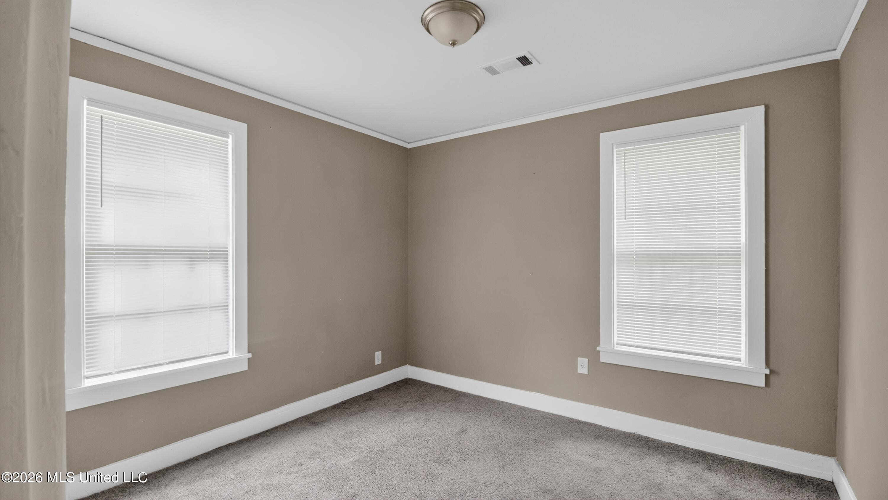 4894 Sheridan Drive Property Photo 27