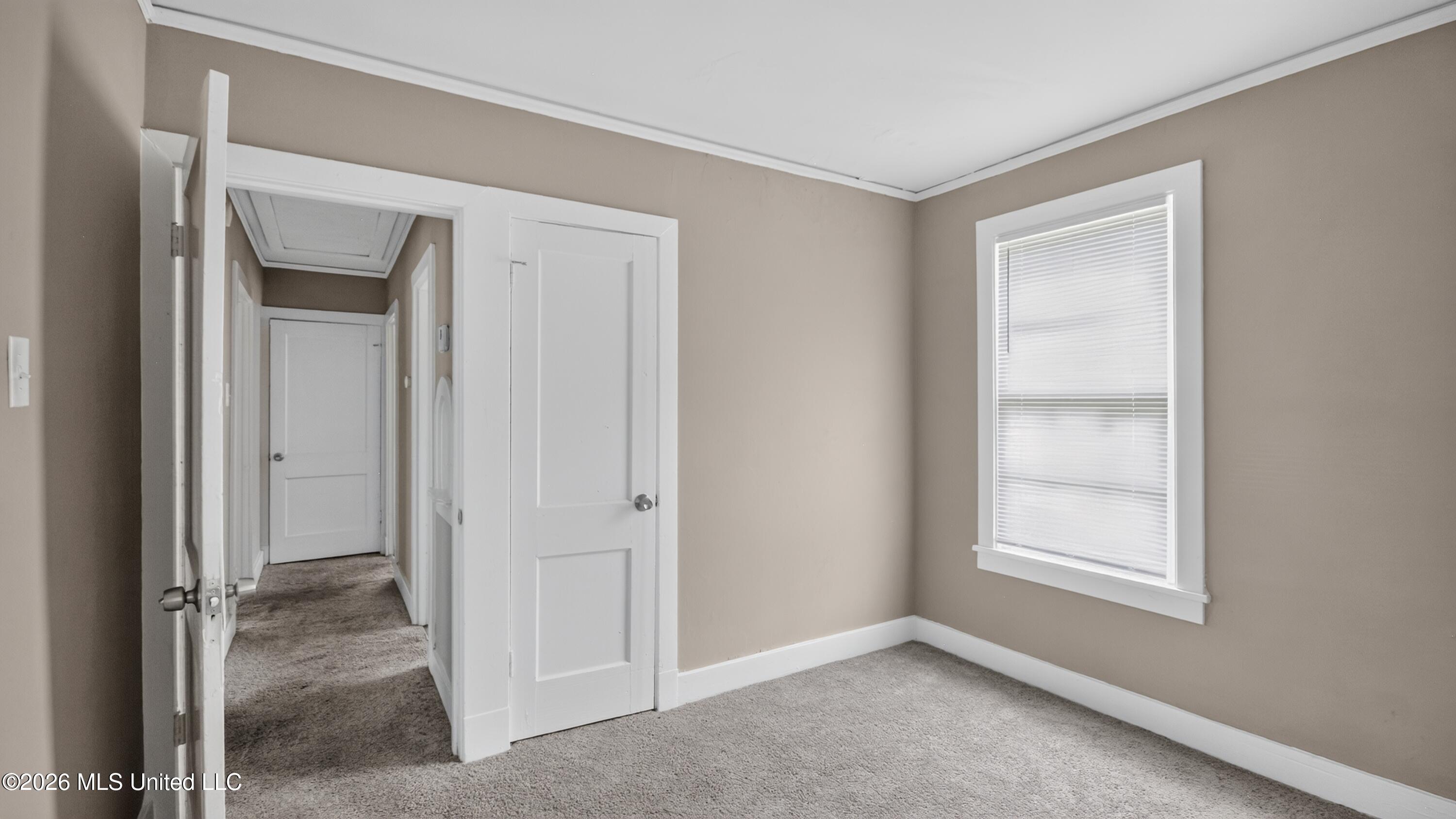4894 Sheridan Drive Property Photo 28