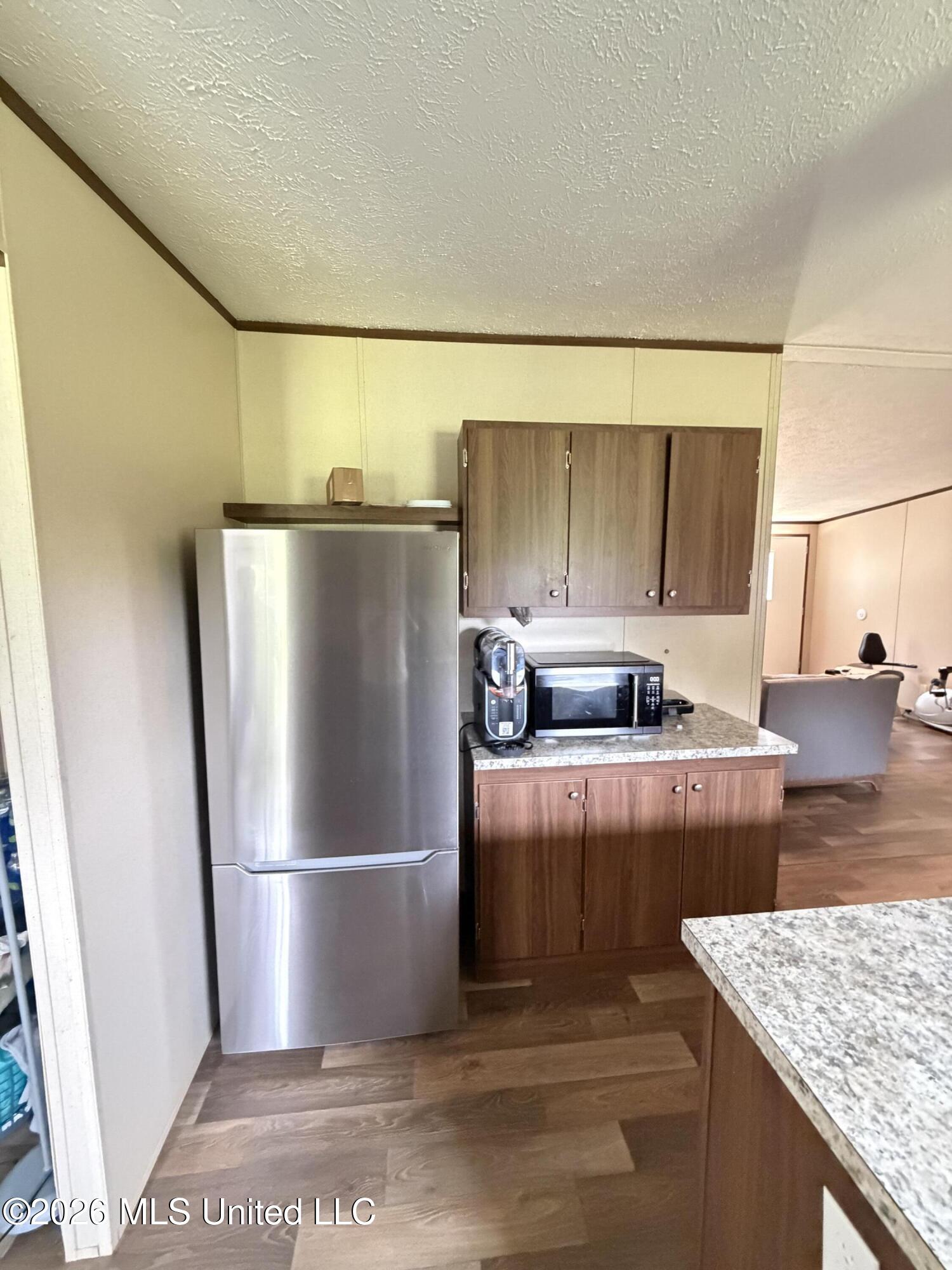 1123 Joel Lang Road Property Photo 11
