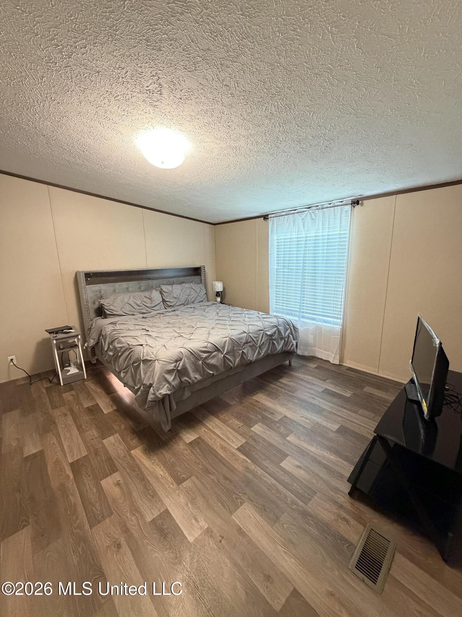 1123 Joel Lang Road Property Photo 14