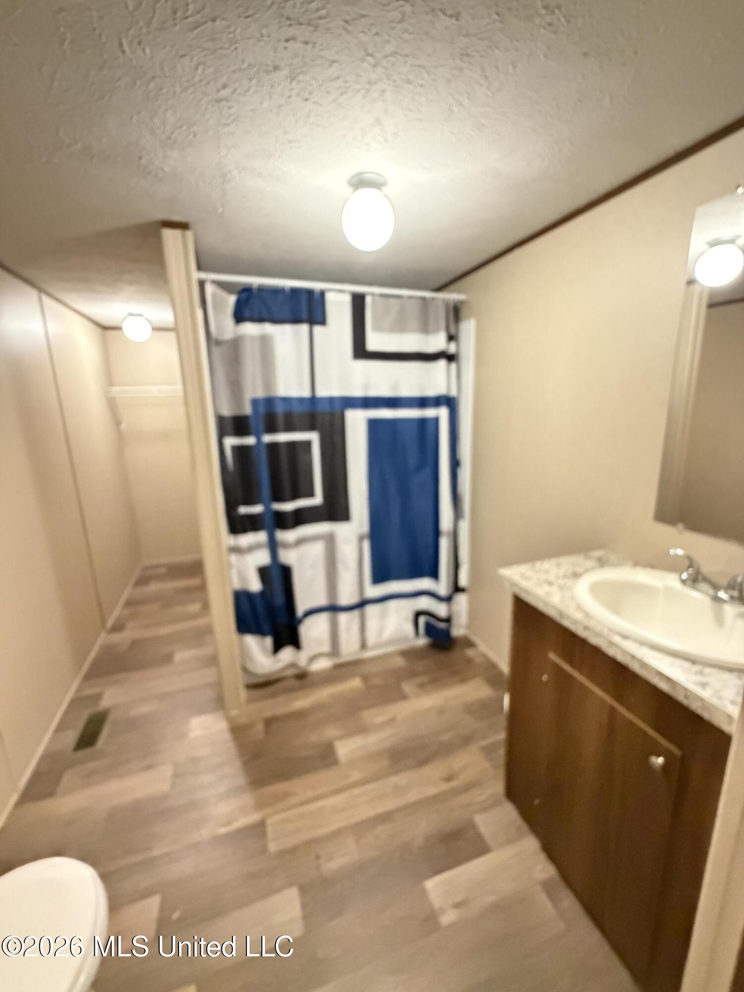 1123 Joel Lang Road Property Photo 15