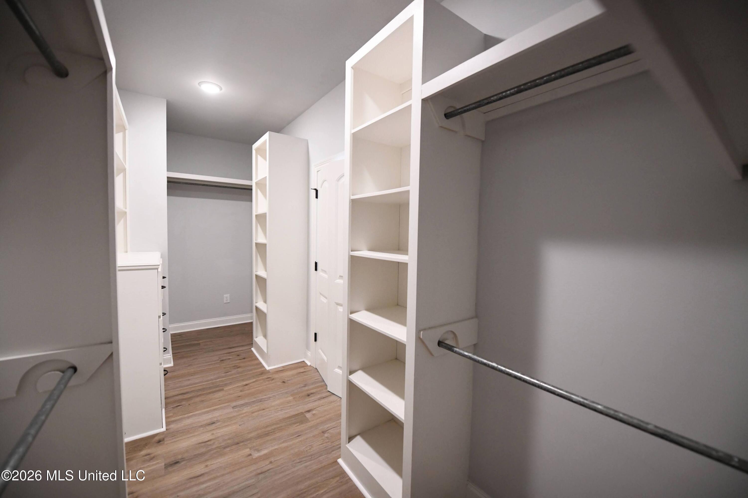 602 Emerald Court Property Photo 16