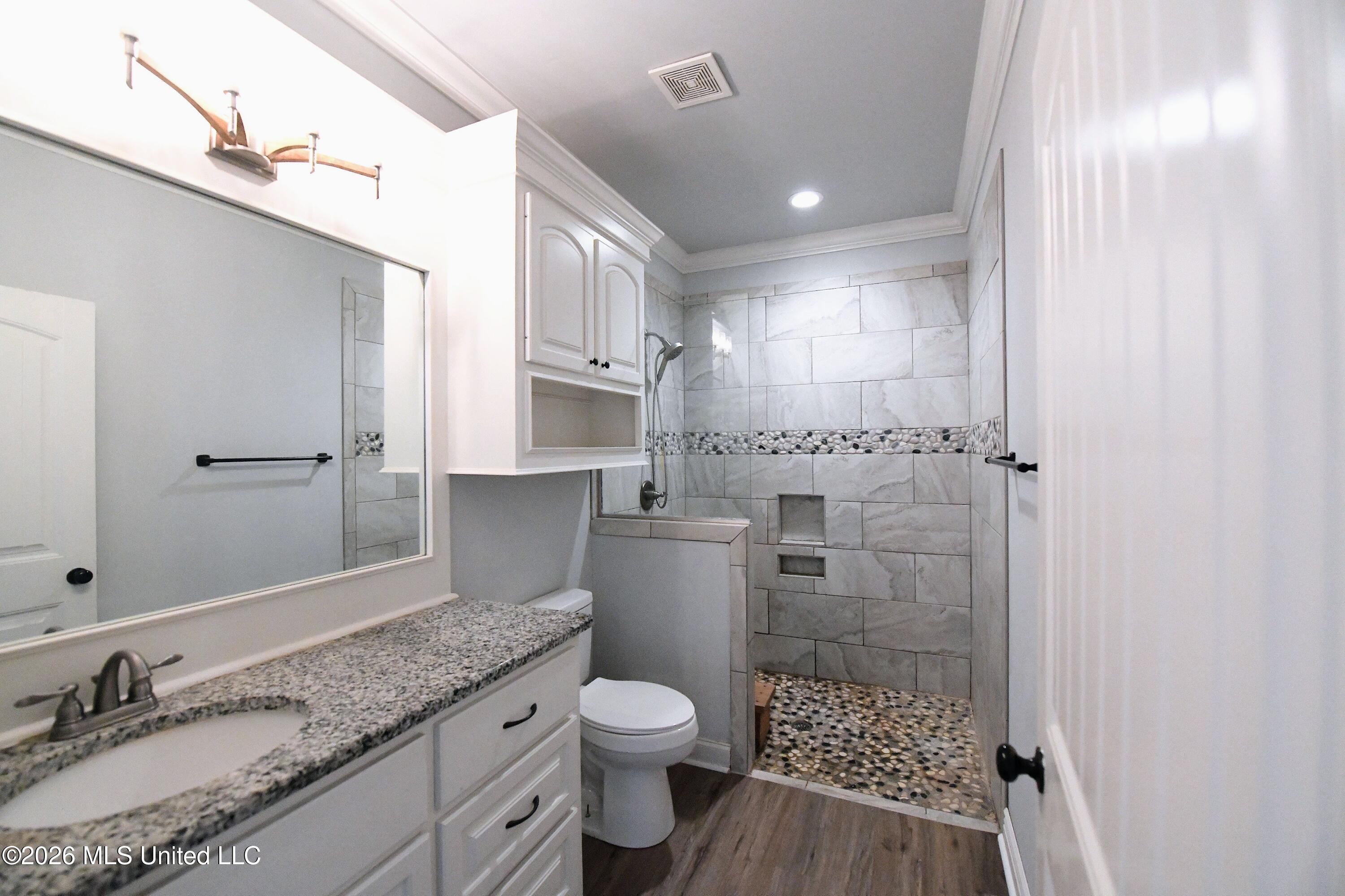 602 Emerald Court Property Photo 21