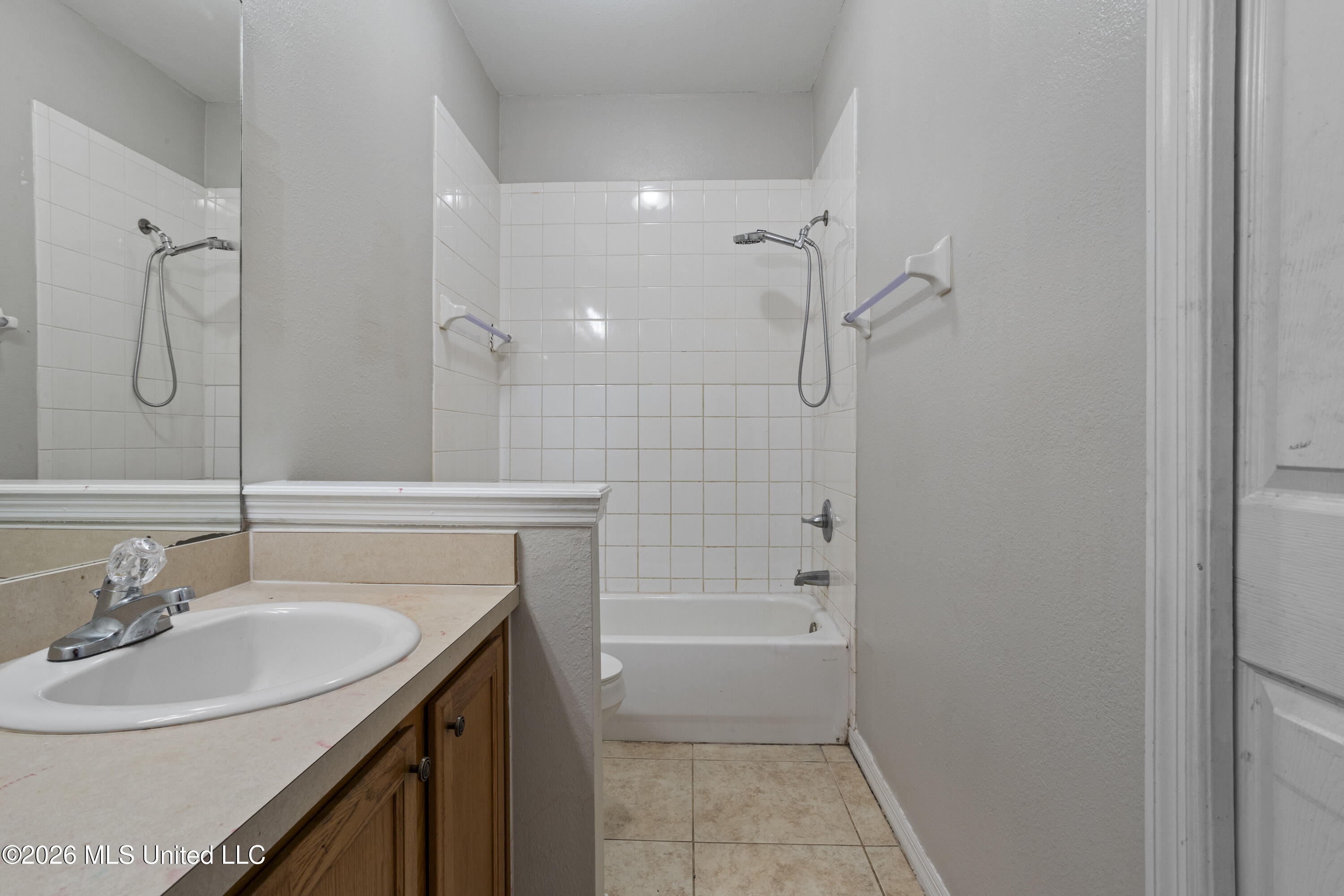 6061 W Madison Street Property Photo 17