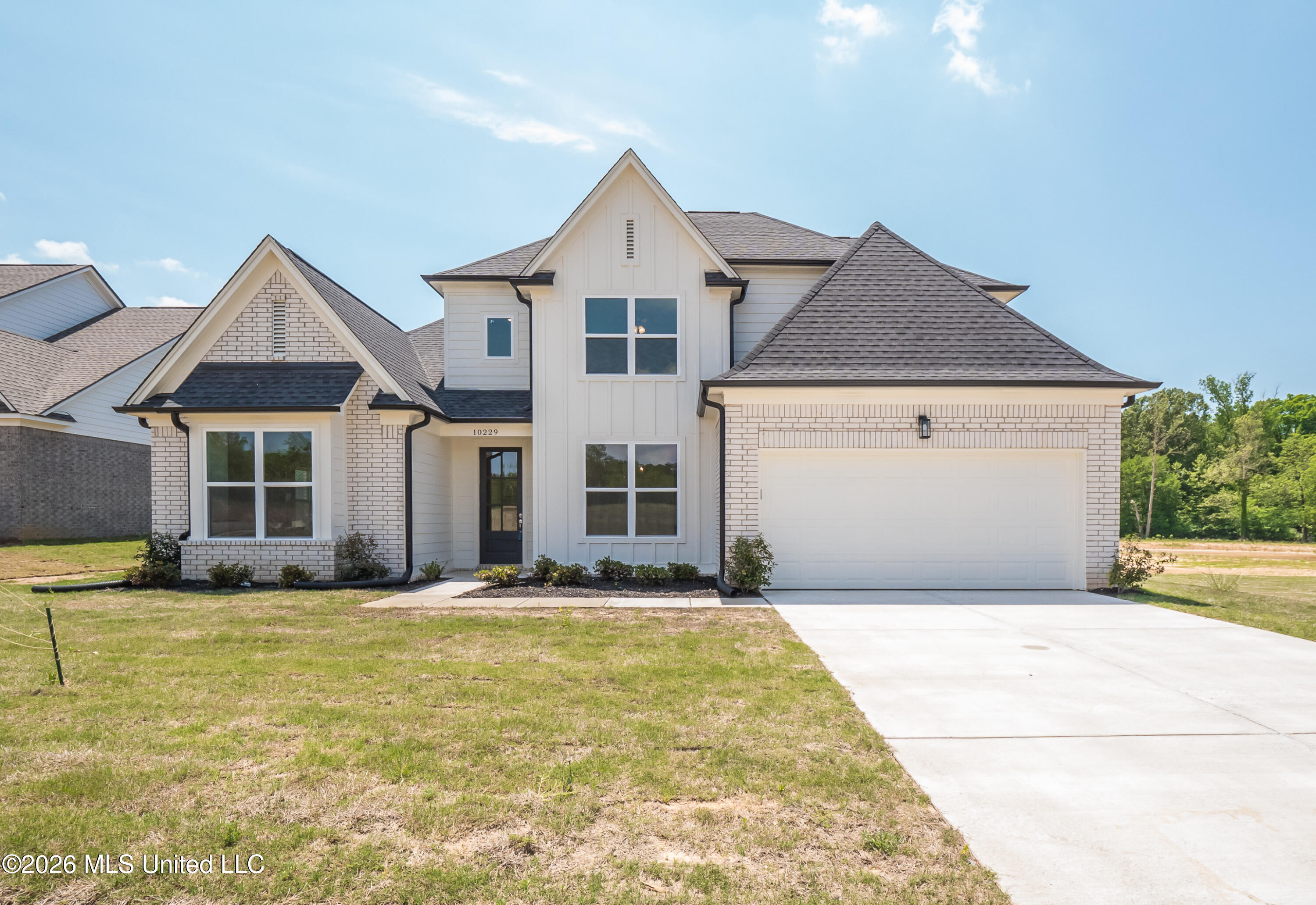 365 Centerline Roper Loop Property Photo 1