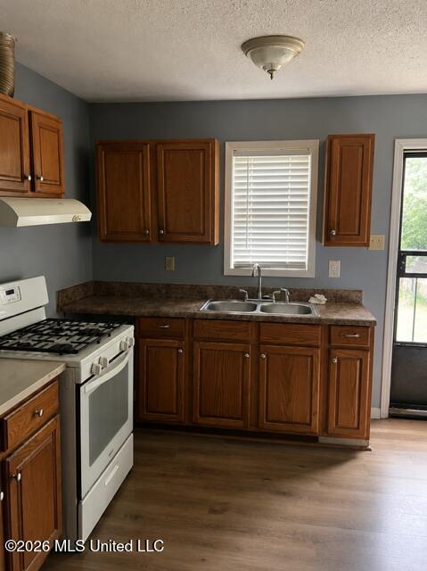 1418 Ray Street Property Photo 4