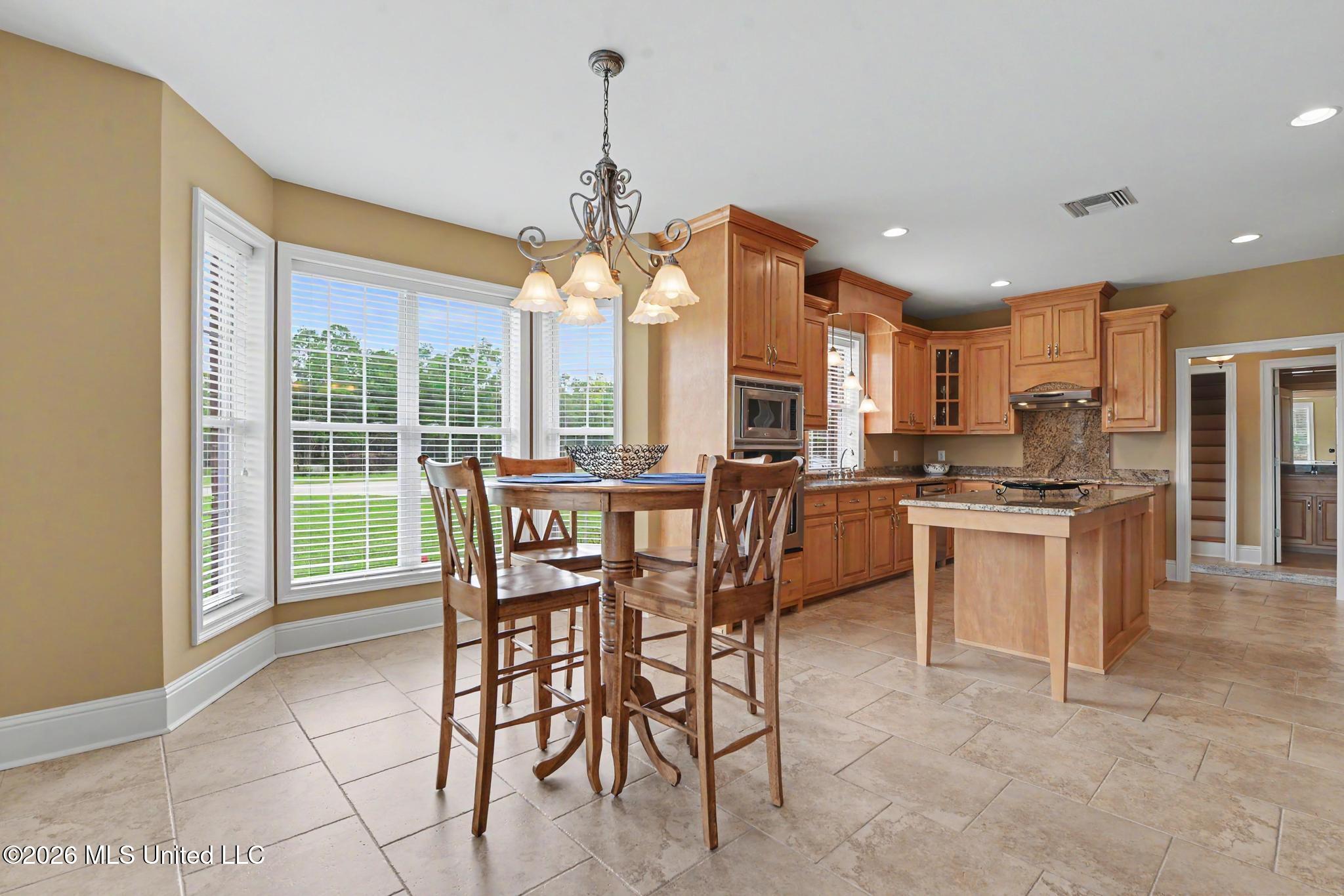 5140 Lower Bay Road Property Photo 18