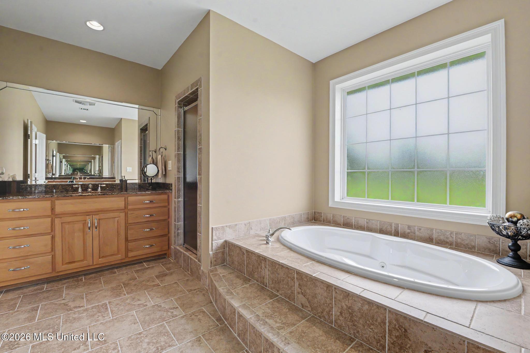 5140 Lower Bay Road Property Photo 25