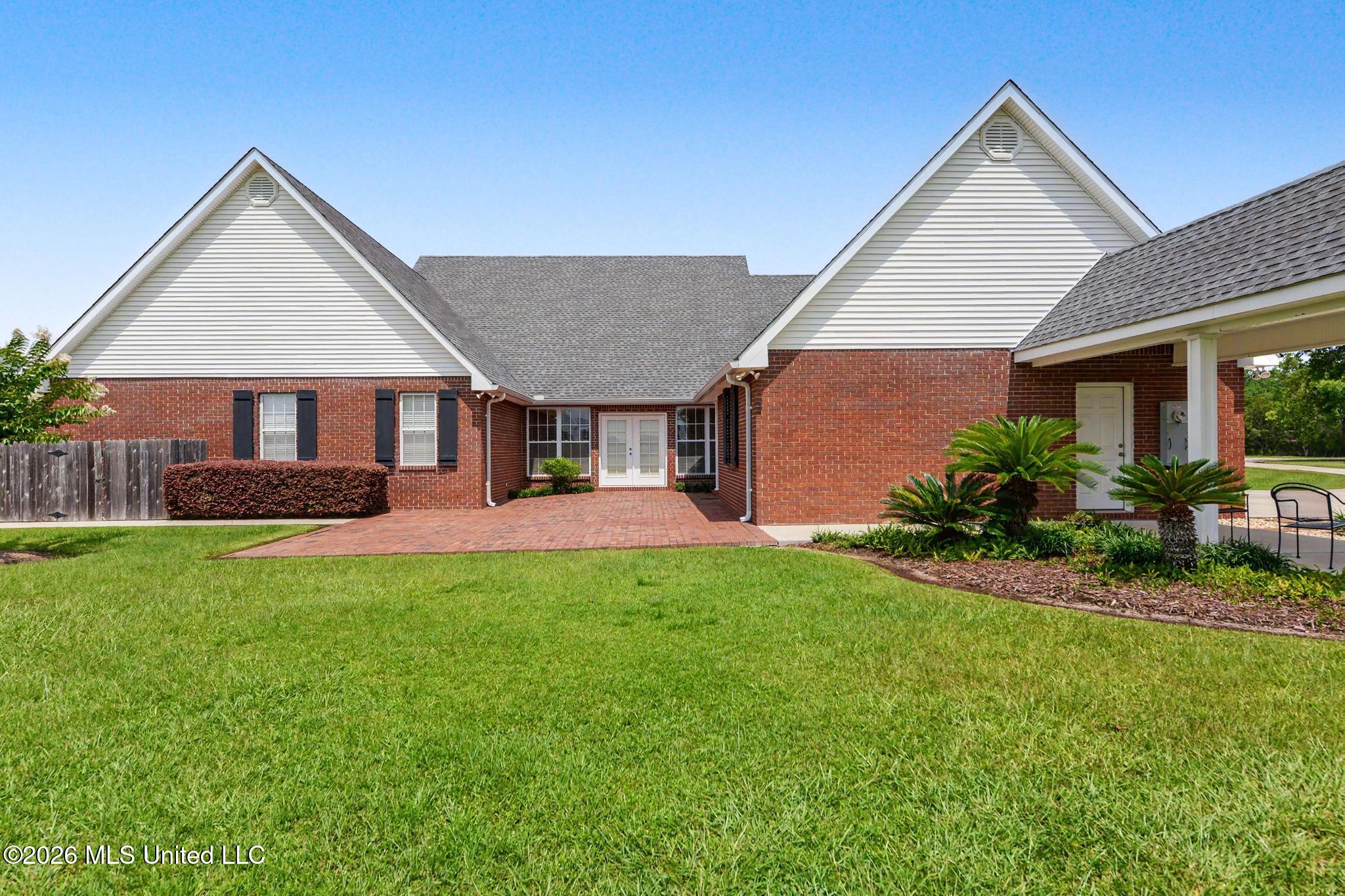 5140 Lower Bay Road Property Photo 46