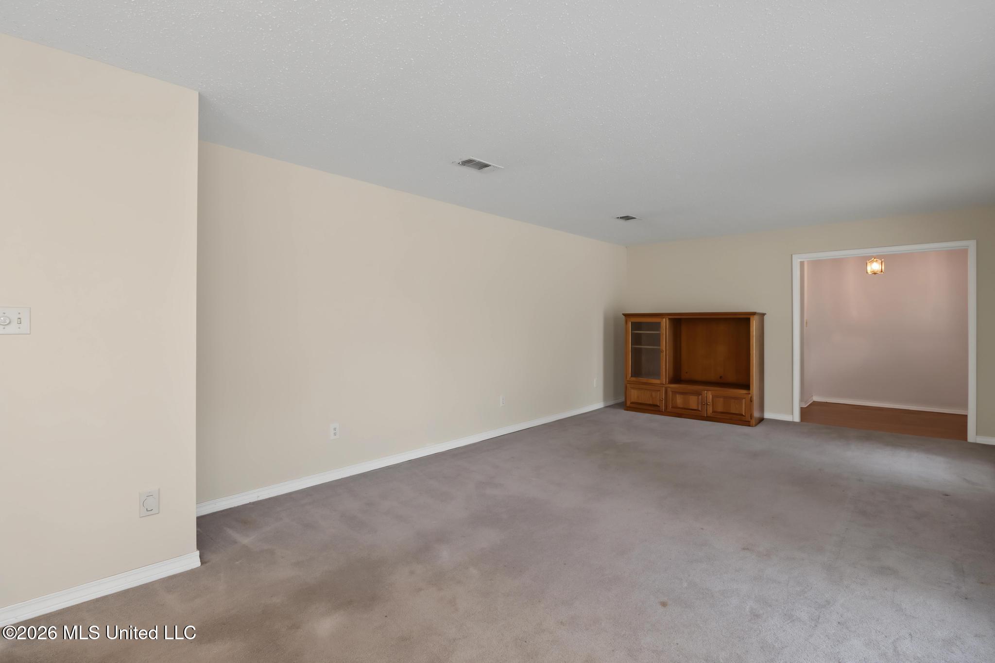 13024 County Farm Road Property Photo 4