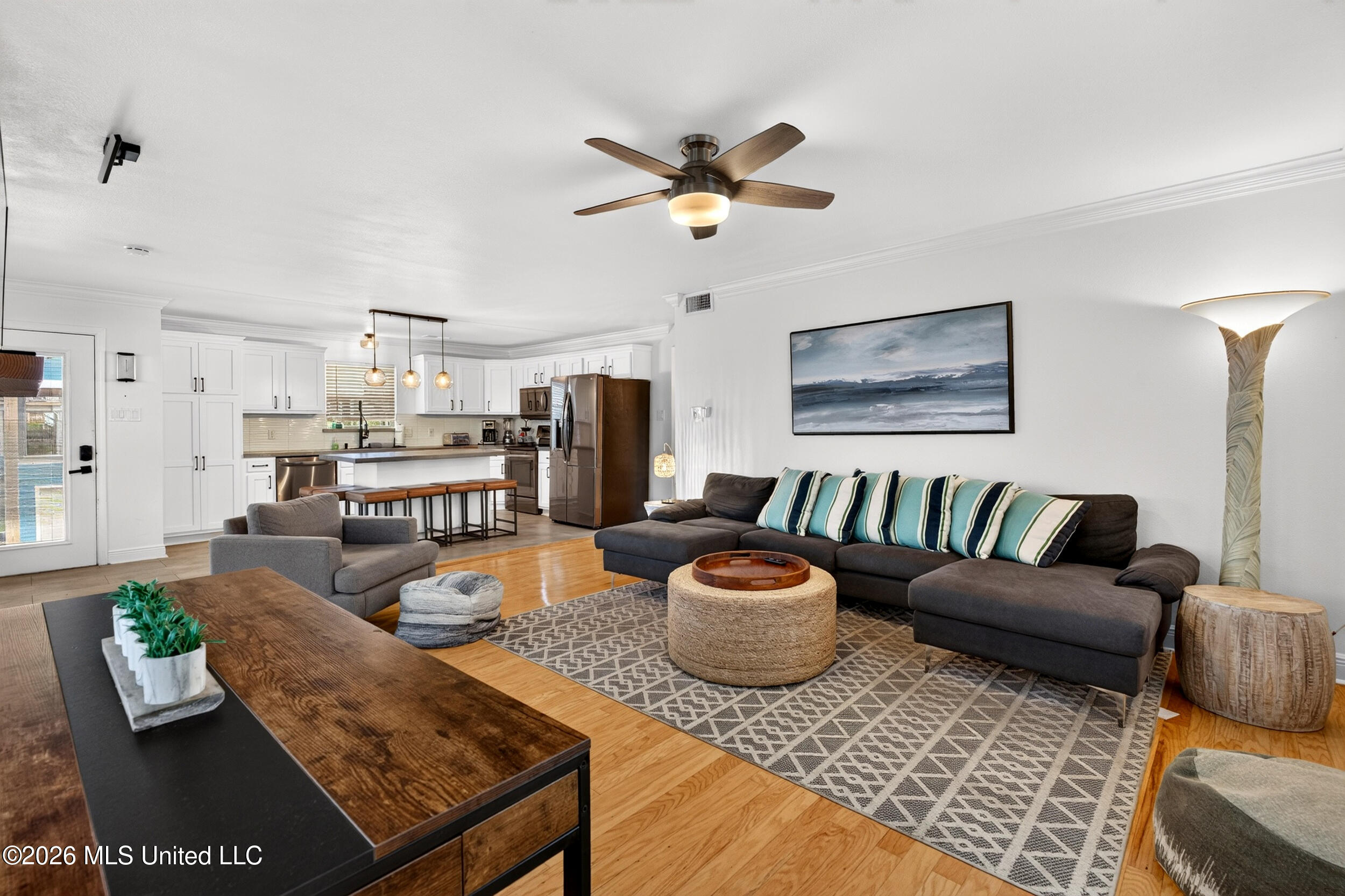 4044 Mindanao Street Property Photo 27