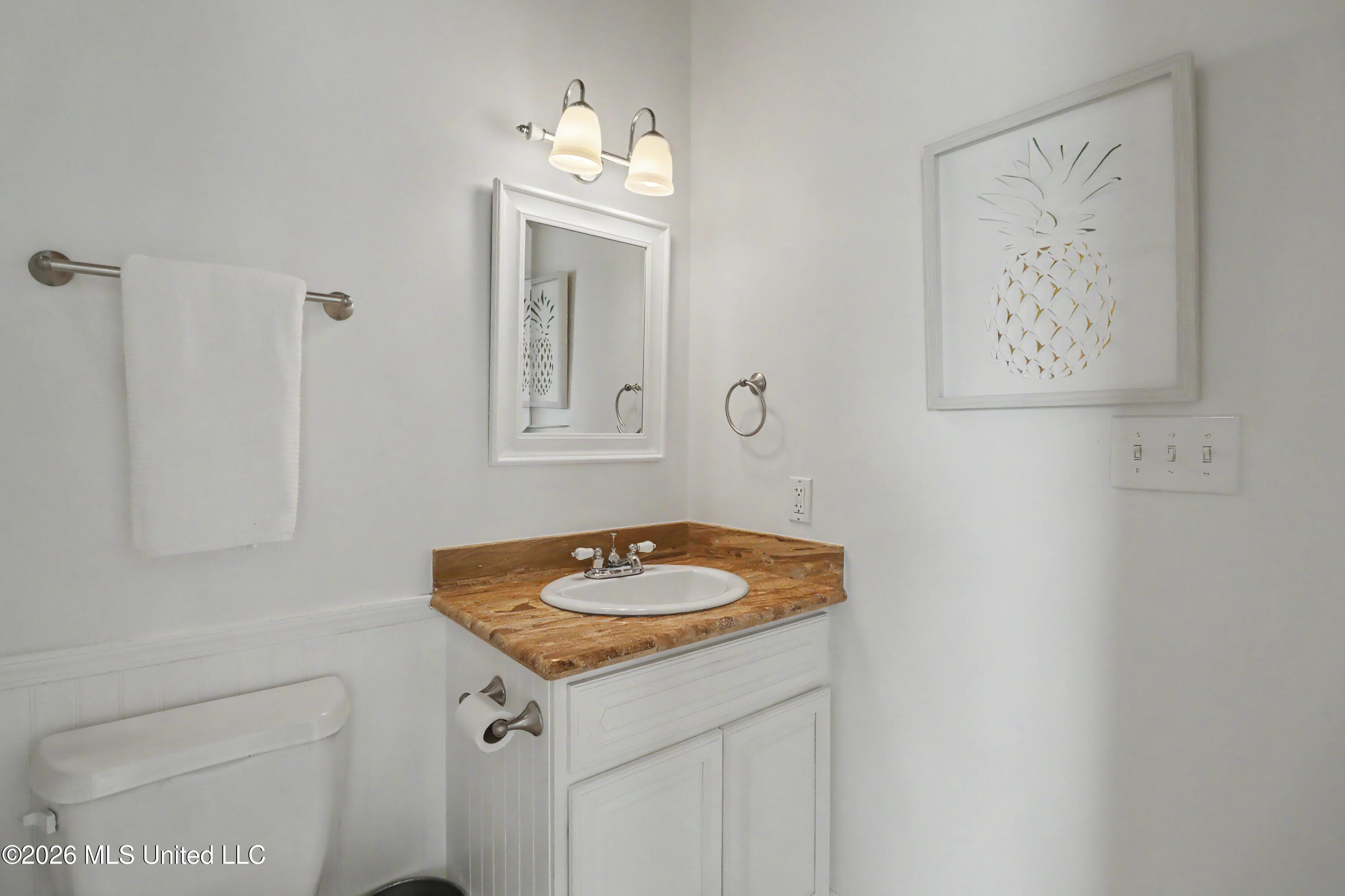 10157 S River Drive Property Photo 16