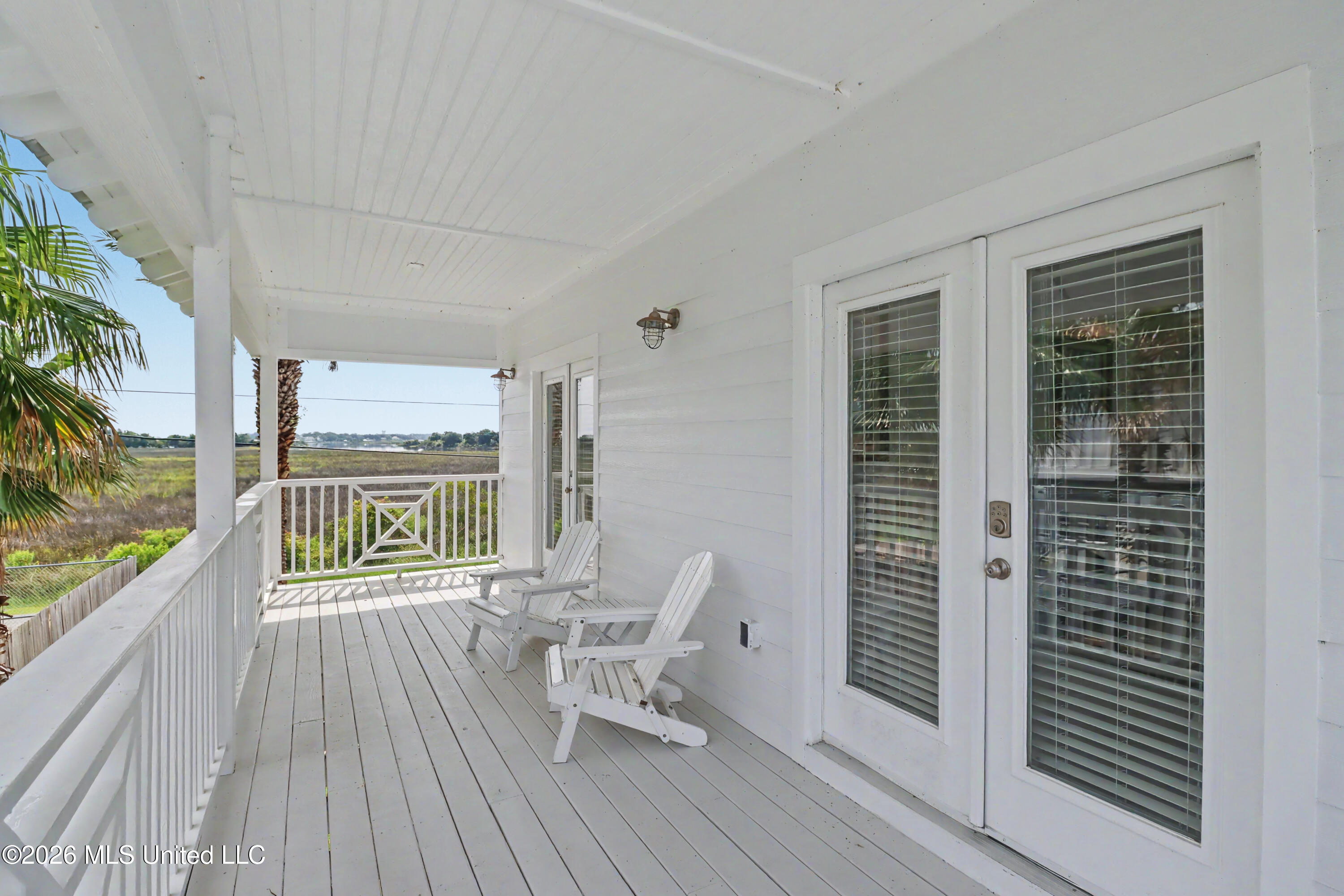 10157 S River Drive Property Photo 22