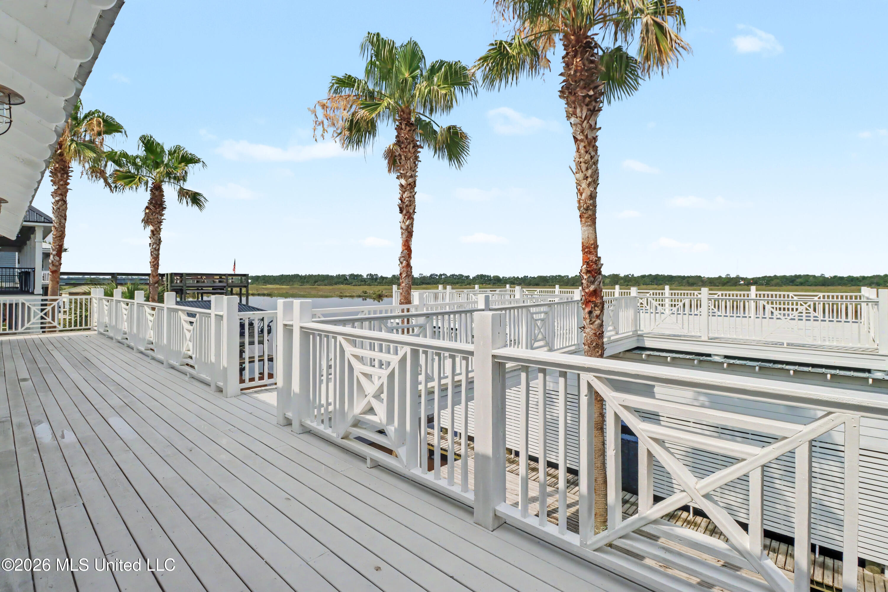 10157 S River Drive Property Photo 24