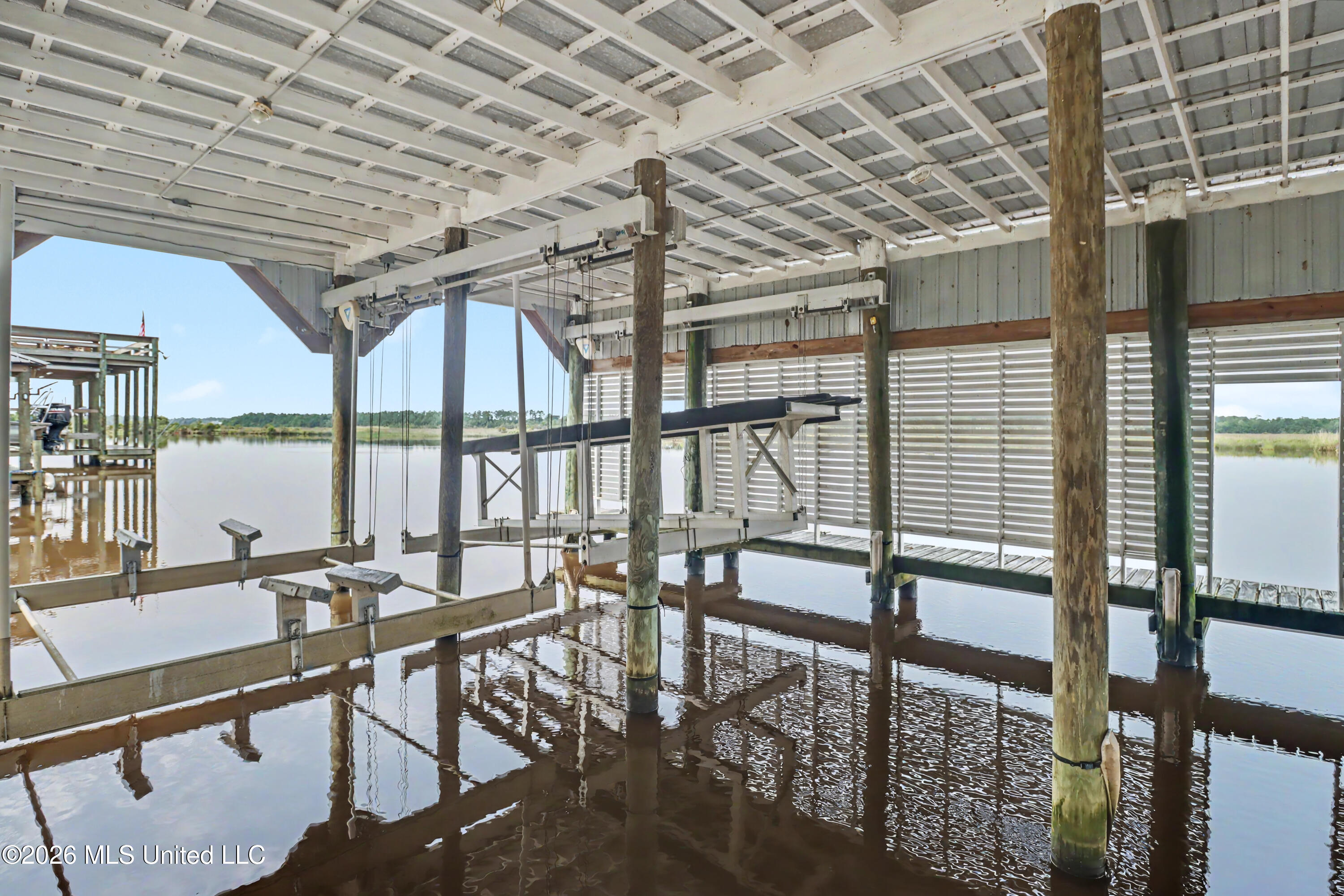 10157 S River Drive Property Photo 30