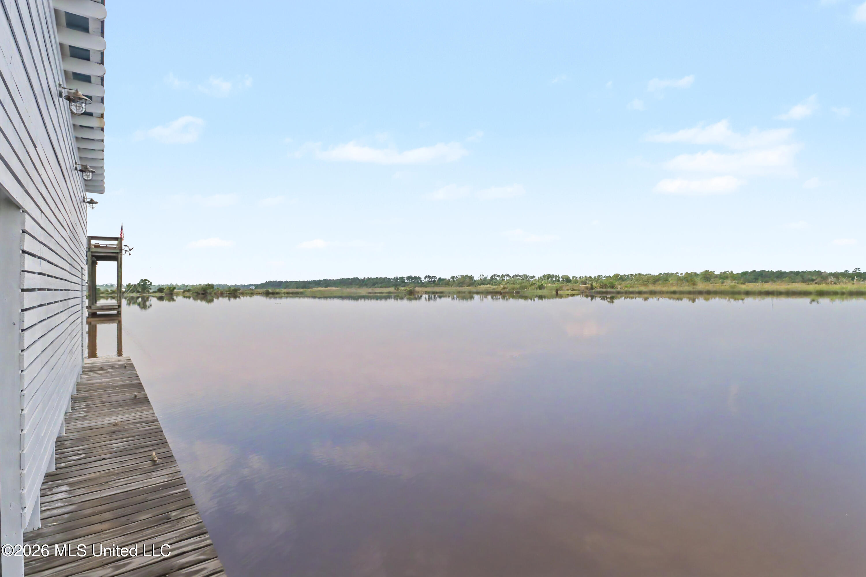 10157 S River Drive Property Photo 39
