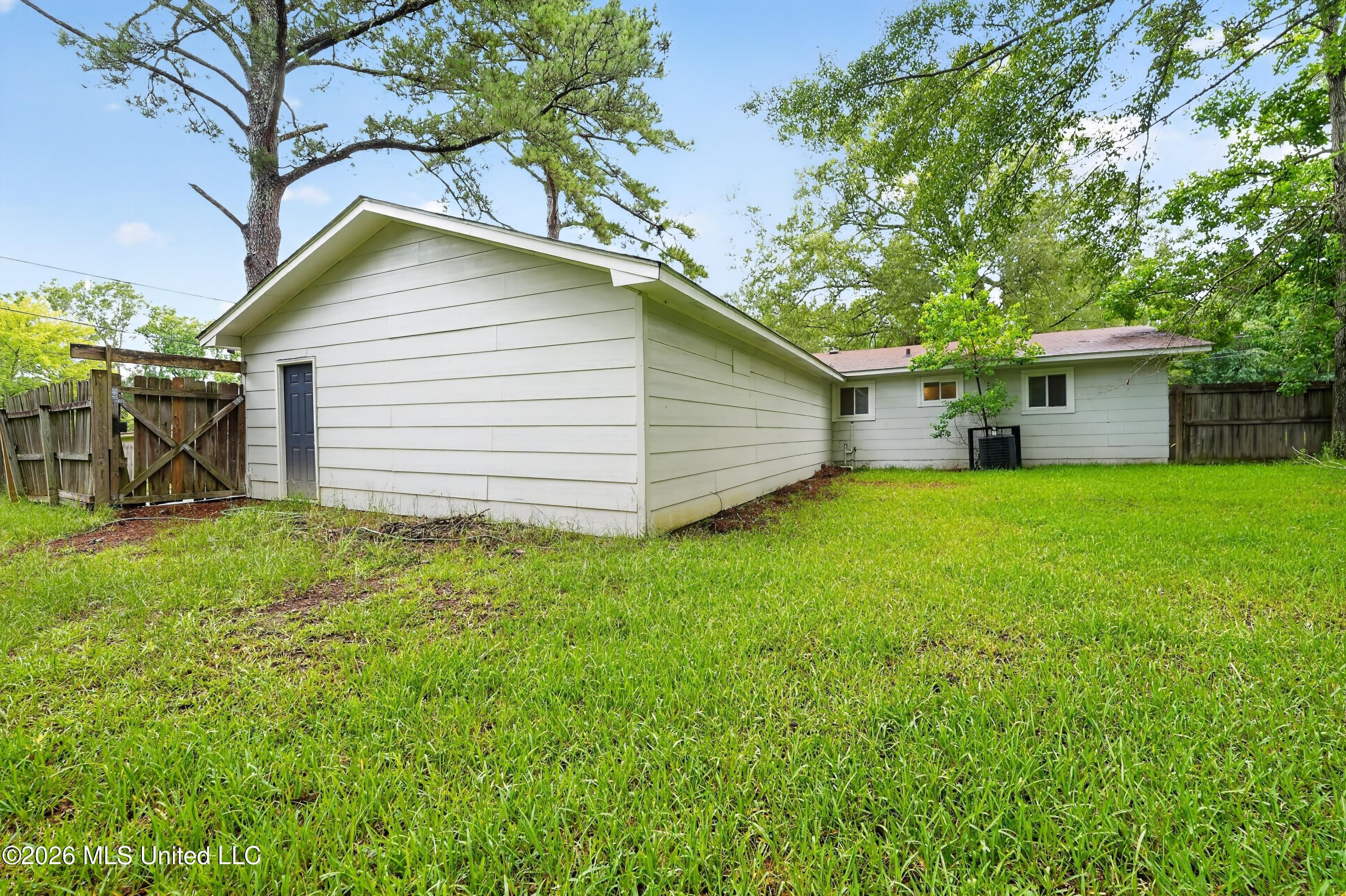 4305 Old Brandon Road Property Photo 37