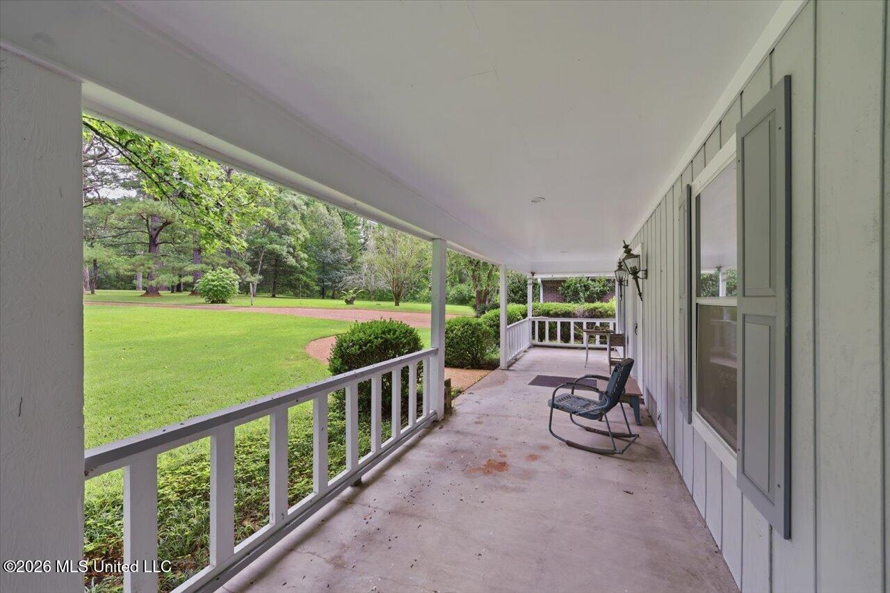 2141 Mcfarland Road Property Photo 5