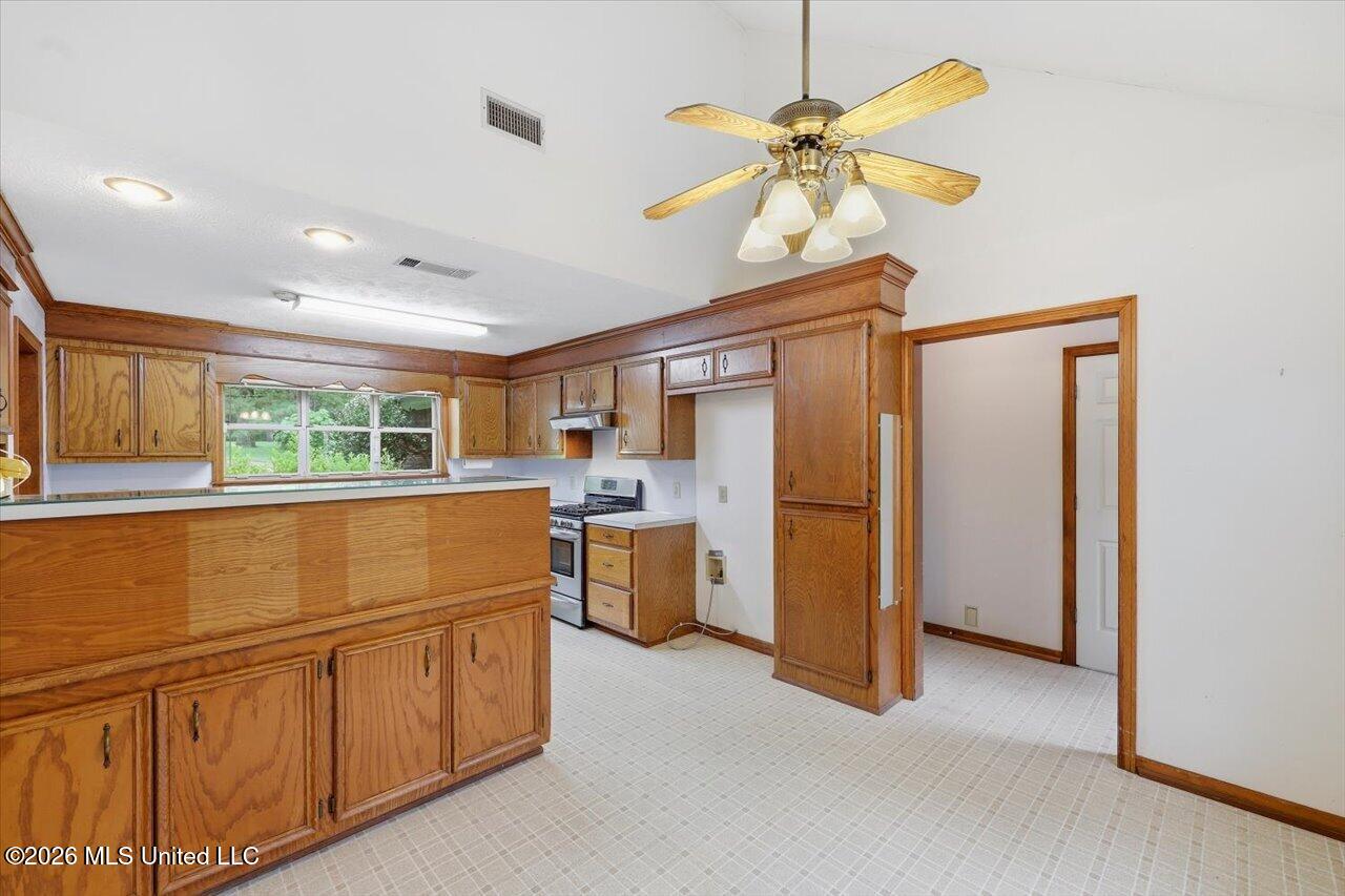 2141 Mcfarland Road Property Photo 19