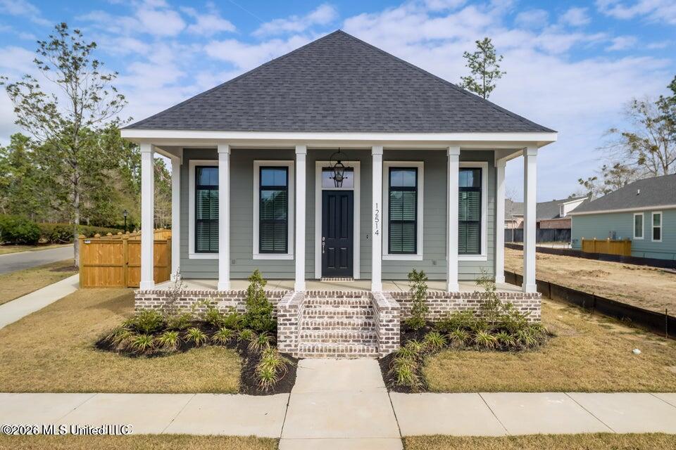 12514-R Star Lane Property Photo 1