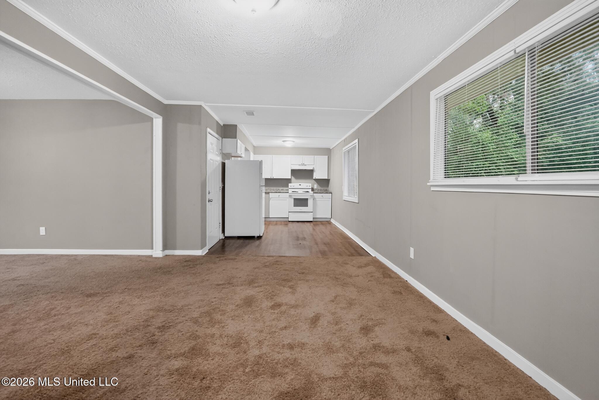 1089 Branch Street Property Photo 6