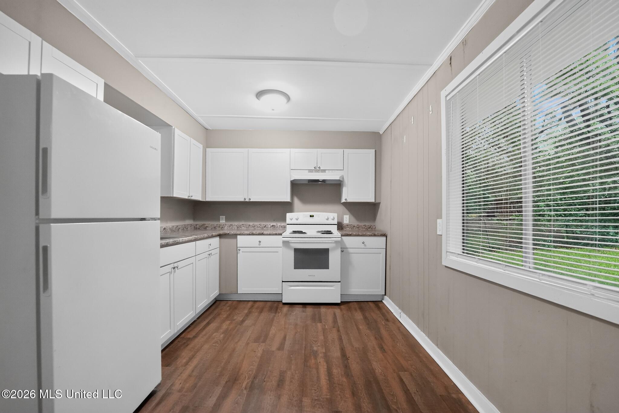 1089 Branch Street Property Photo 7
