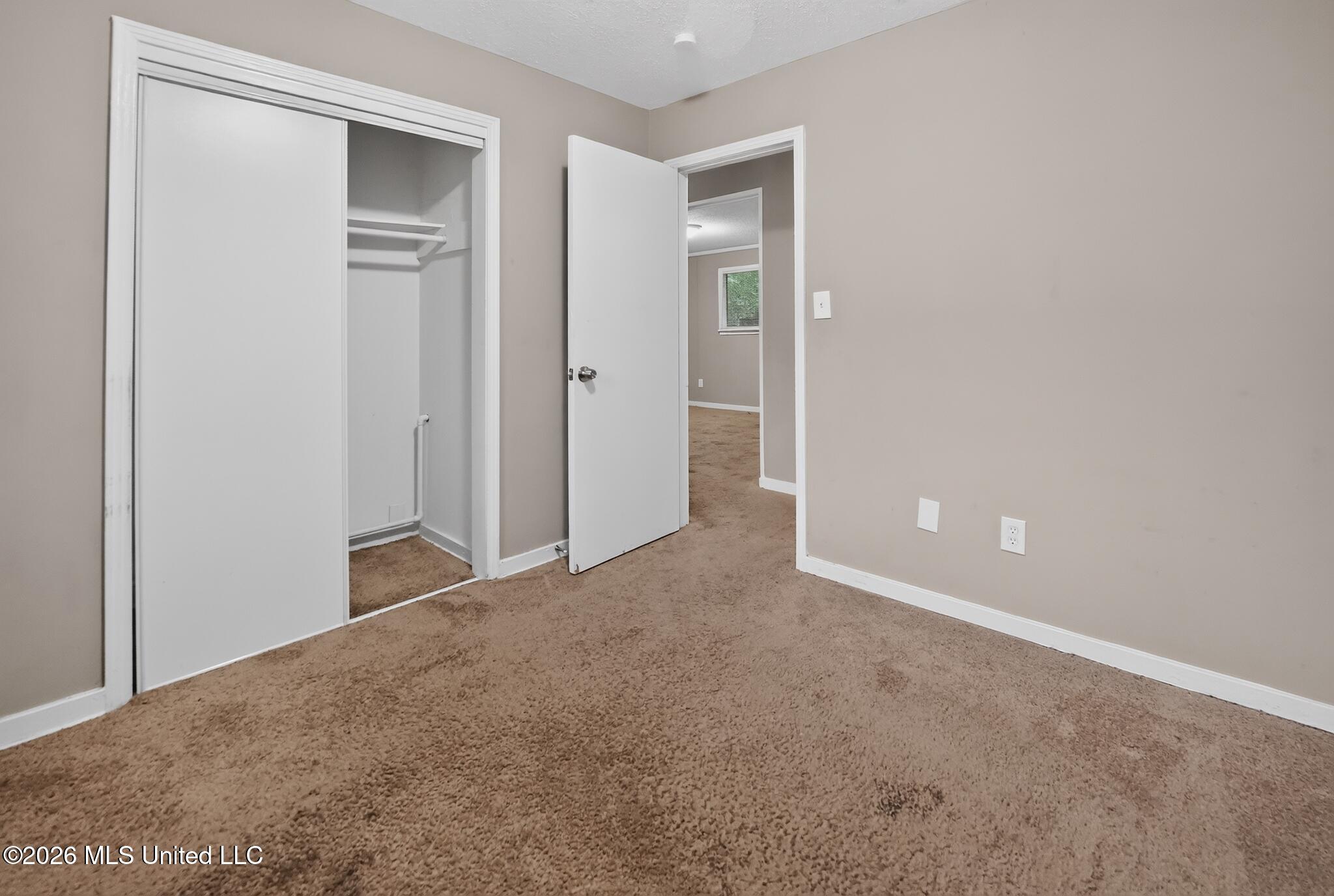 1089 Branch Street Property Photo 10