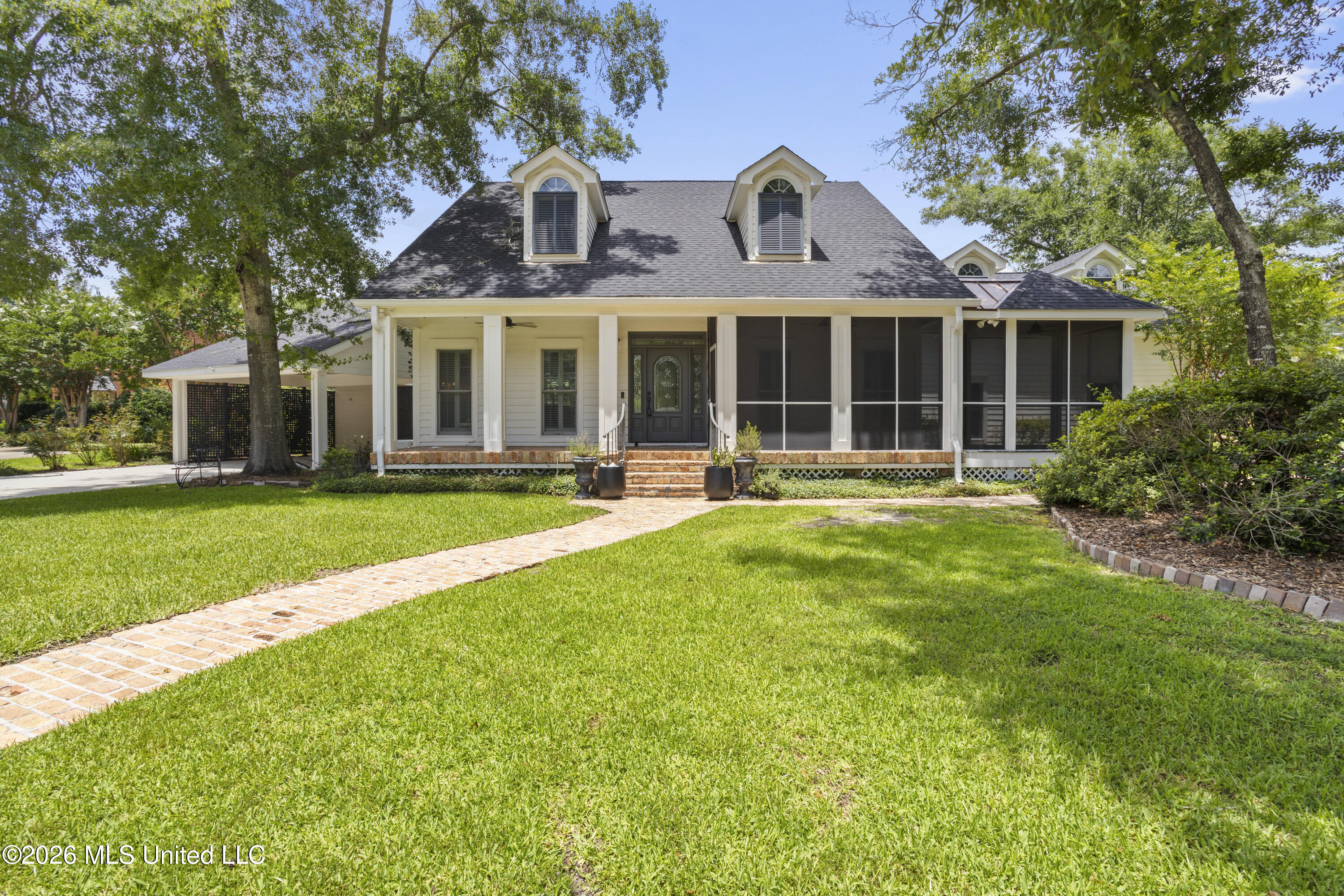 18 Cedarwood Lane Property Photo 1