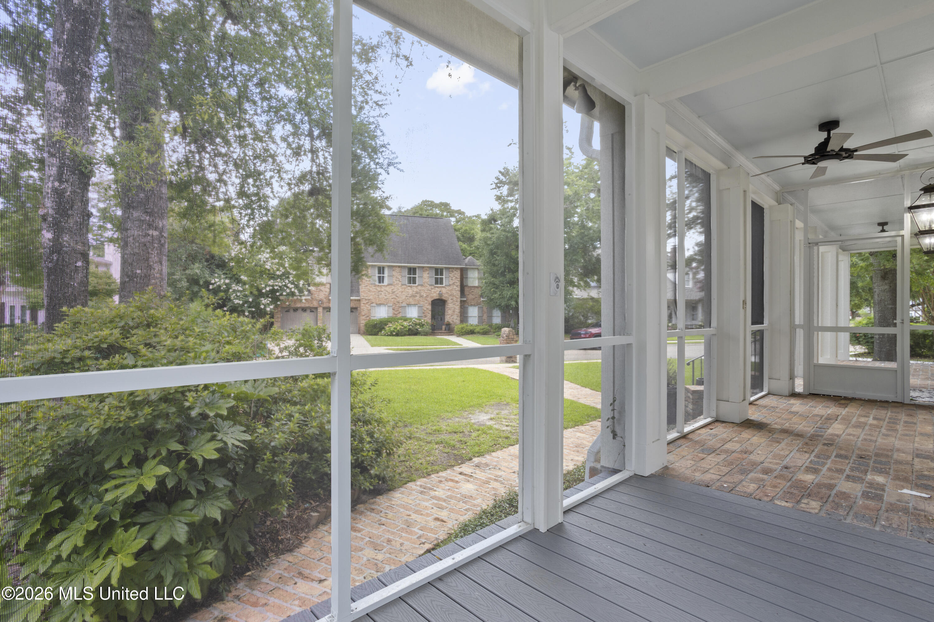 18 Cedarwood Lane Property Photo 11