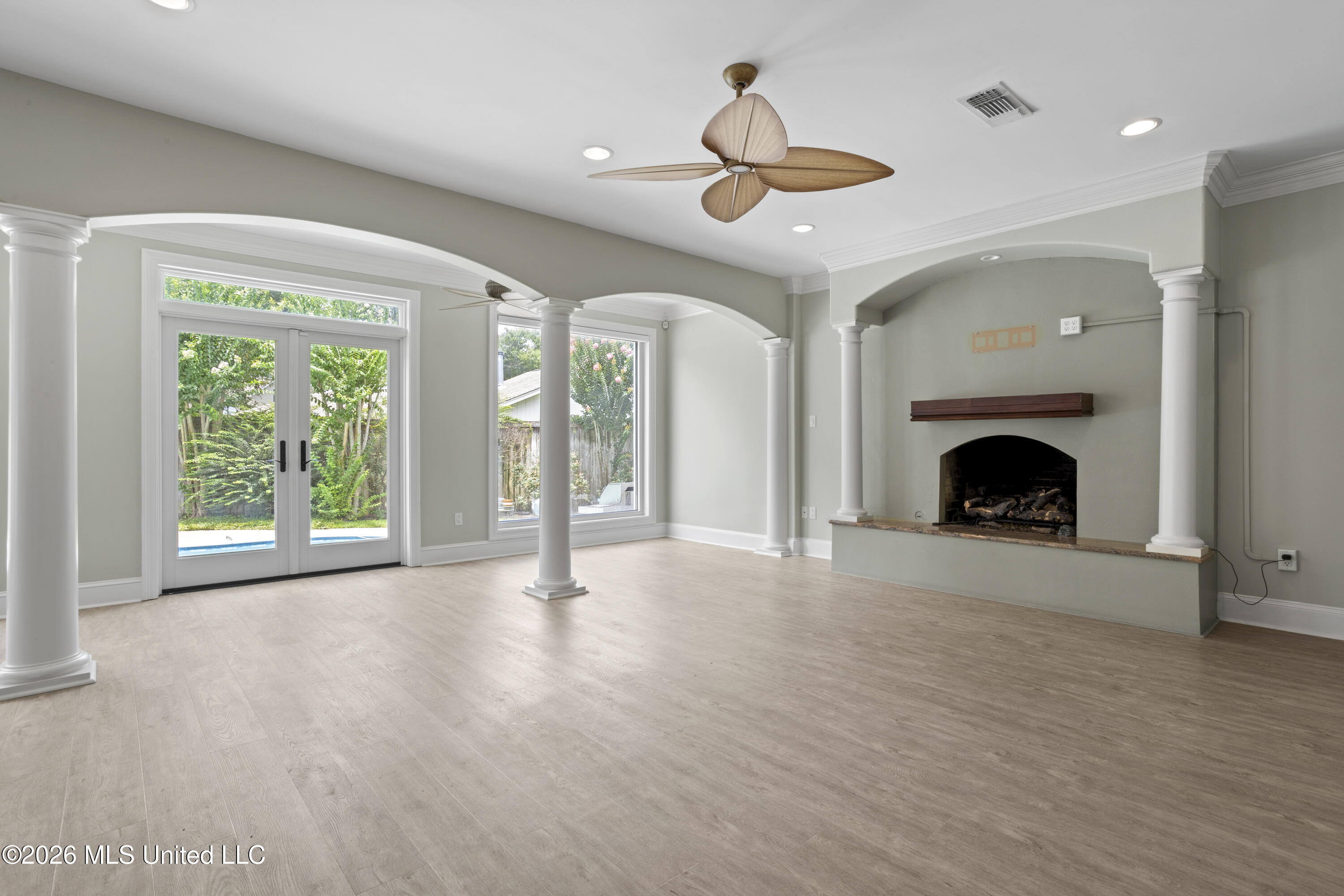 18 Cedarwood Lane Property Photo 16