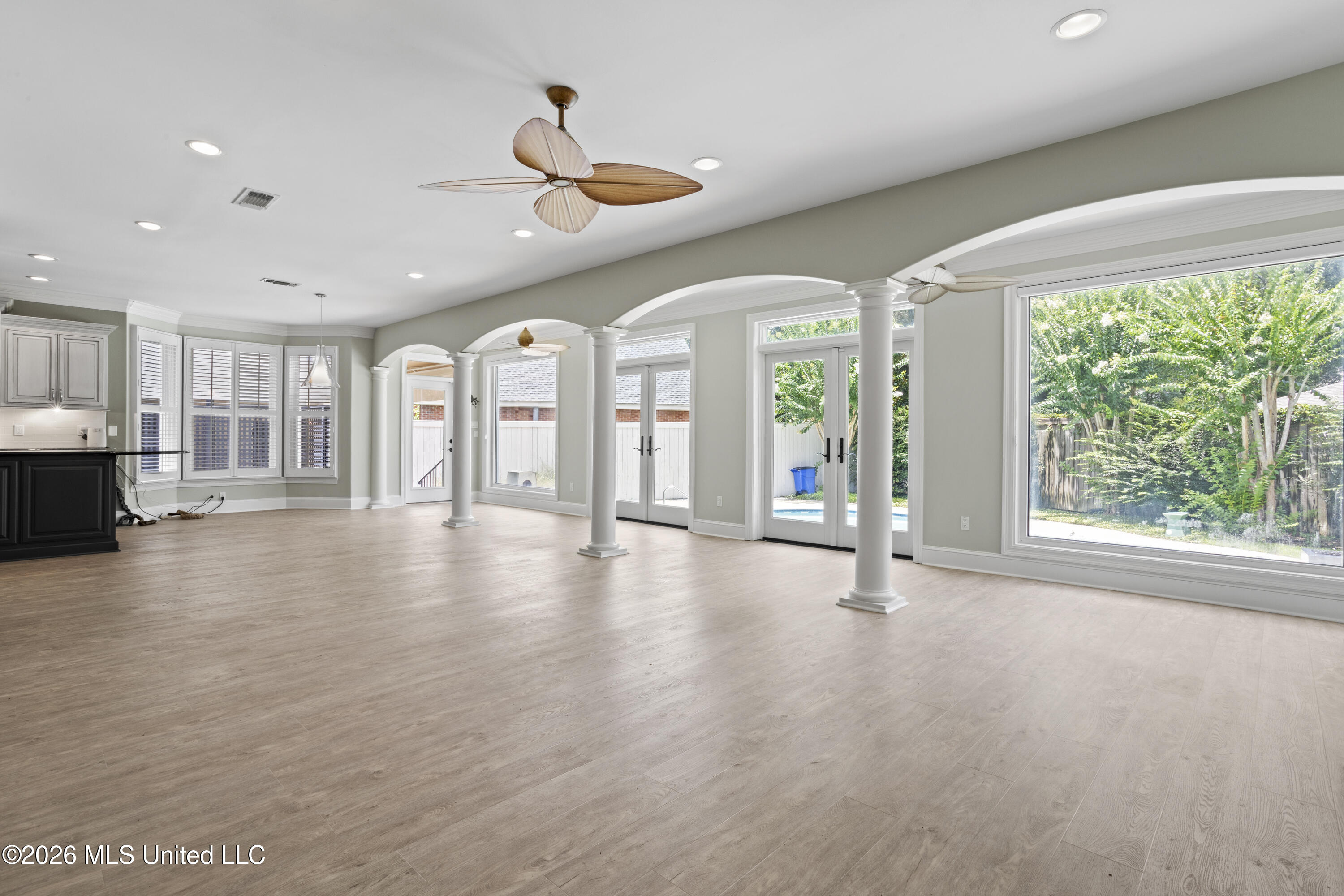 18 Cedarwood Lane Property Photo 19